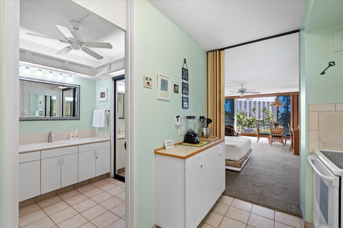 Maui Kaanapali Villas condo # A418, Lahaina, Hawaii - photo 9 of 29