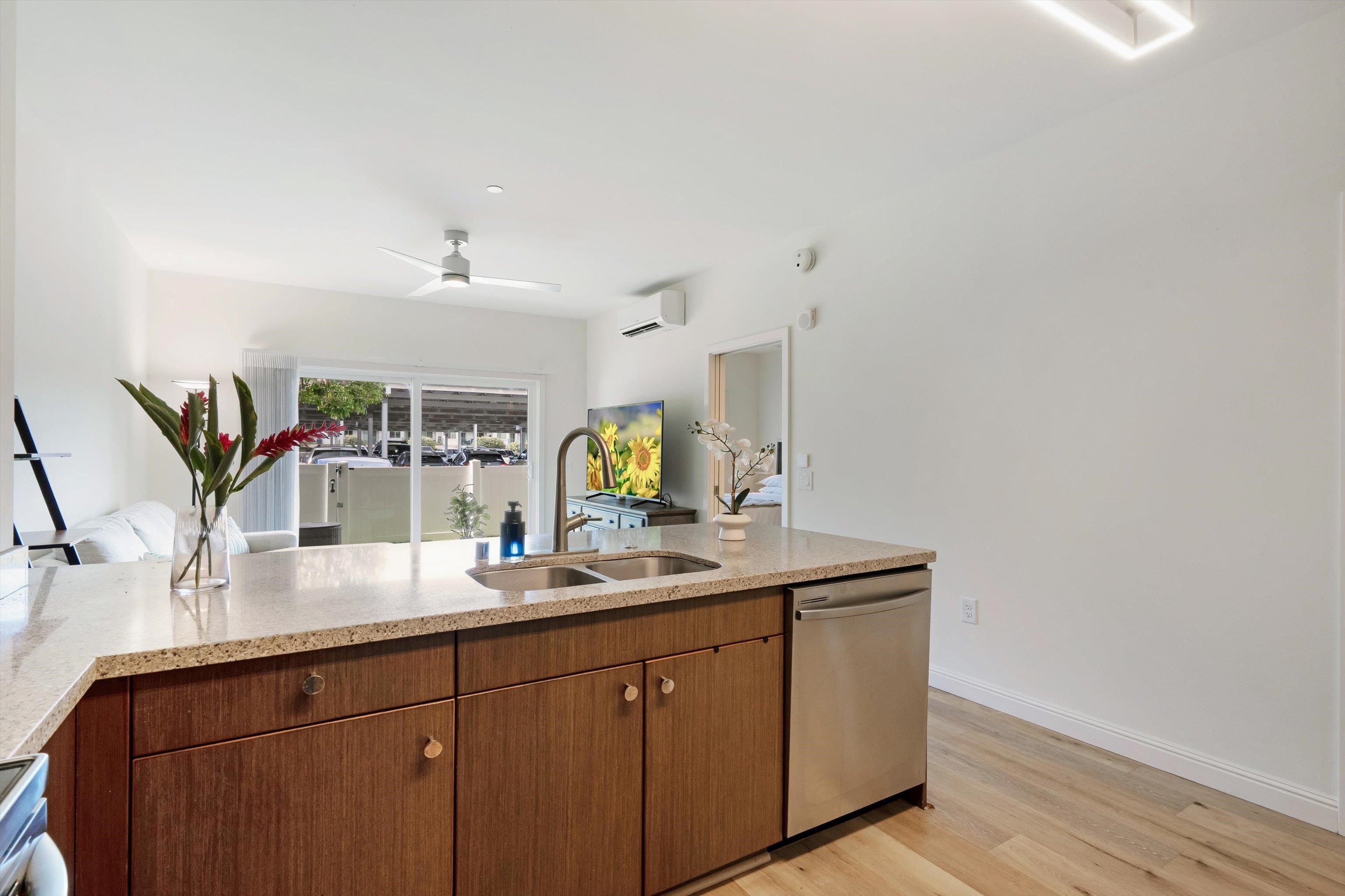 Kalama Kai condo # 112, Kihei, Hawaii - photo 16 of 26