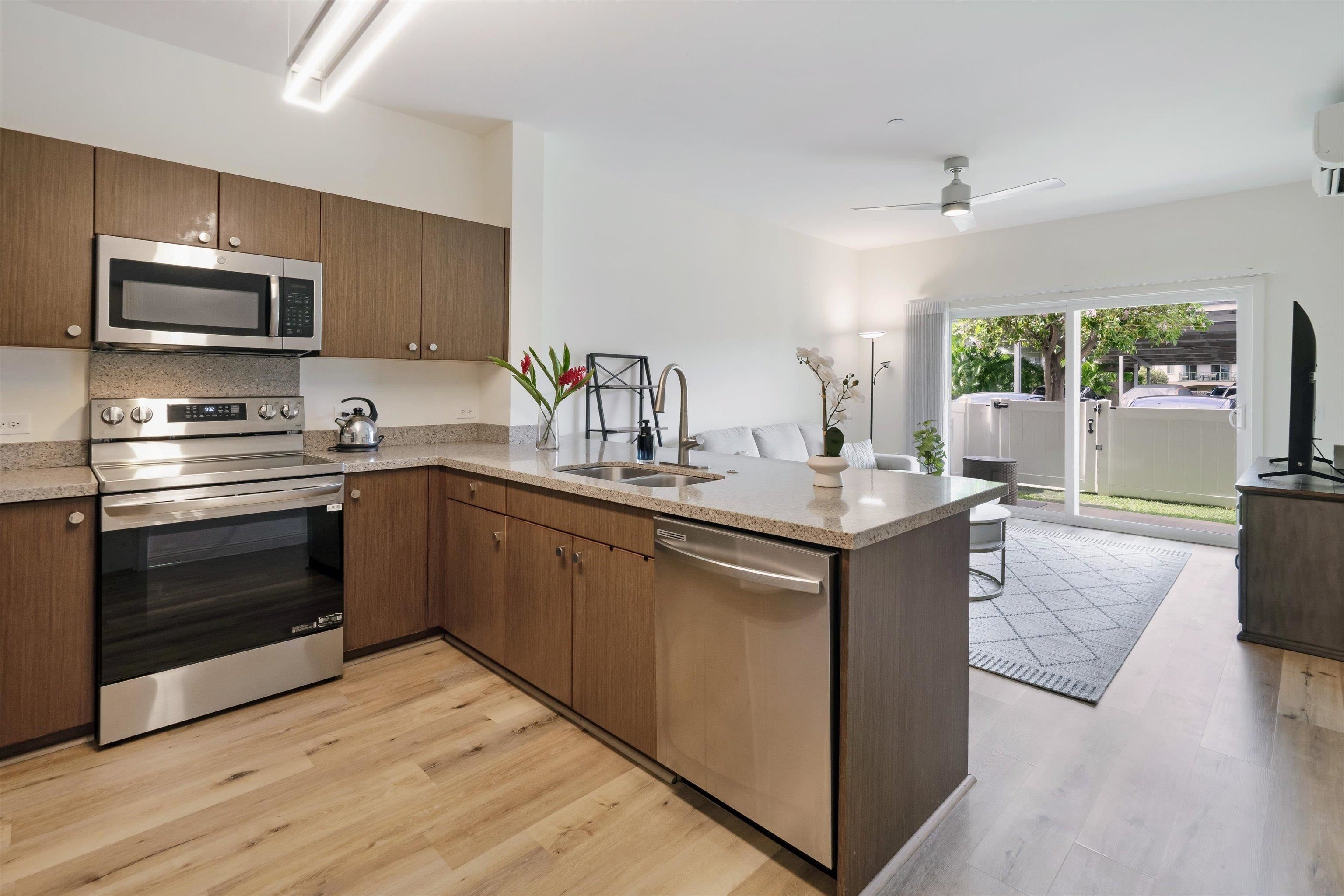 Kalama Kai condo # 112, Kihei, Hawaii - photo 5 of 26