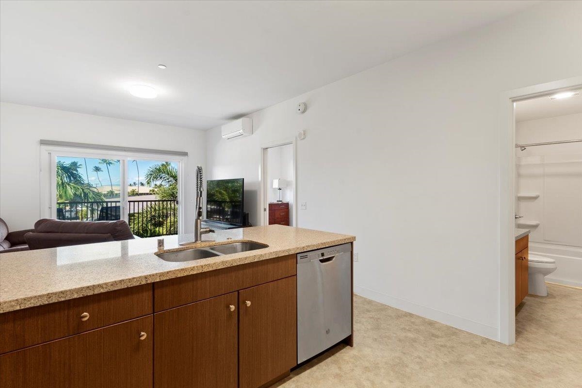 Kalama Kai condo # 204, Kihei, Hawaii - photo 16 of 50