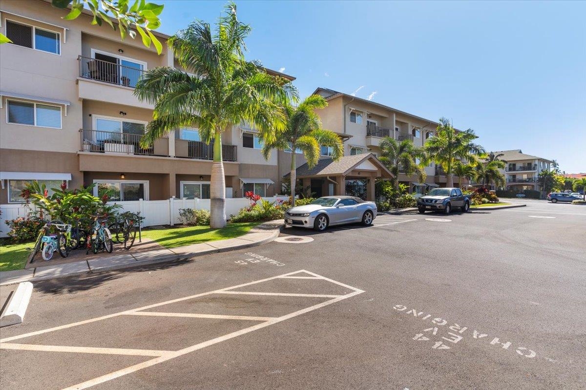 Kalama Kai condo # 204, Kihei, Hawaii - photo 37 of 50