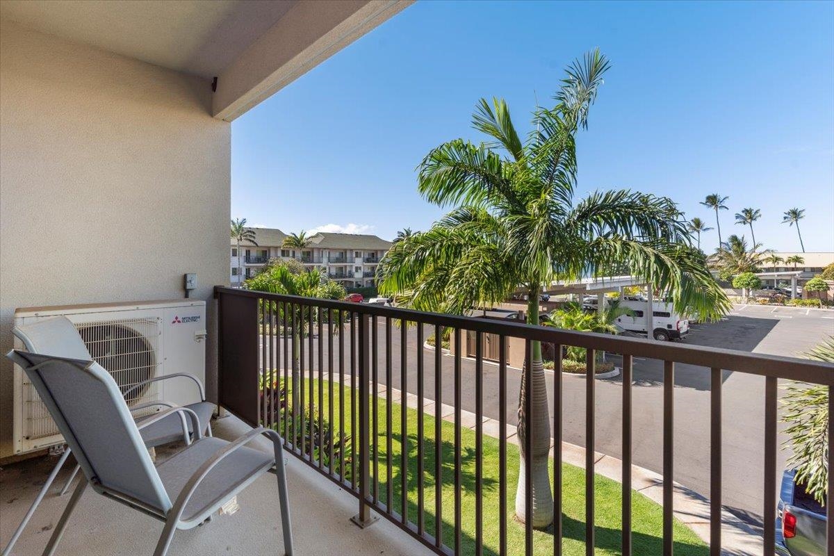 Kalama Kai condo # 204, Kihei, Hawaii - photo 6 of 50