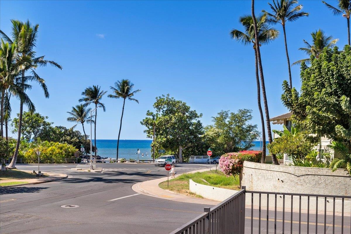 Kalama Kai condo # 204, Kihei, Hawaii - photo 10 of 50