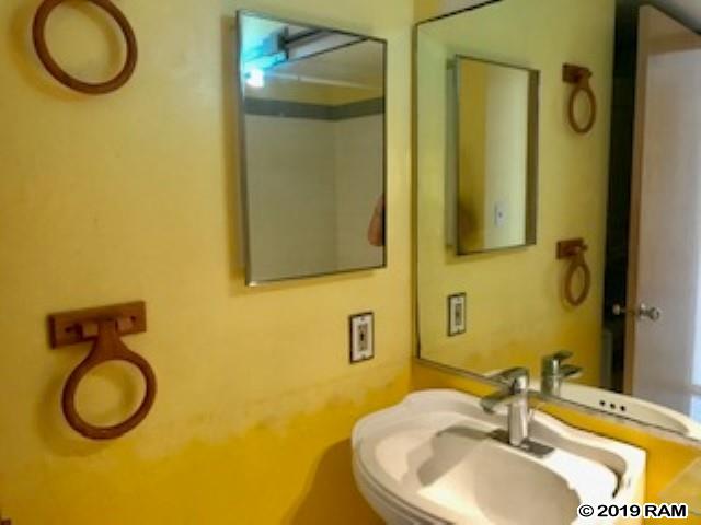 Iao Parkside I condo # 9-102, Wailuku, Hawaii - photo 13 of 21