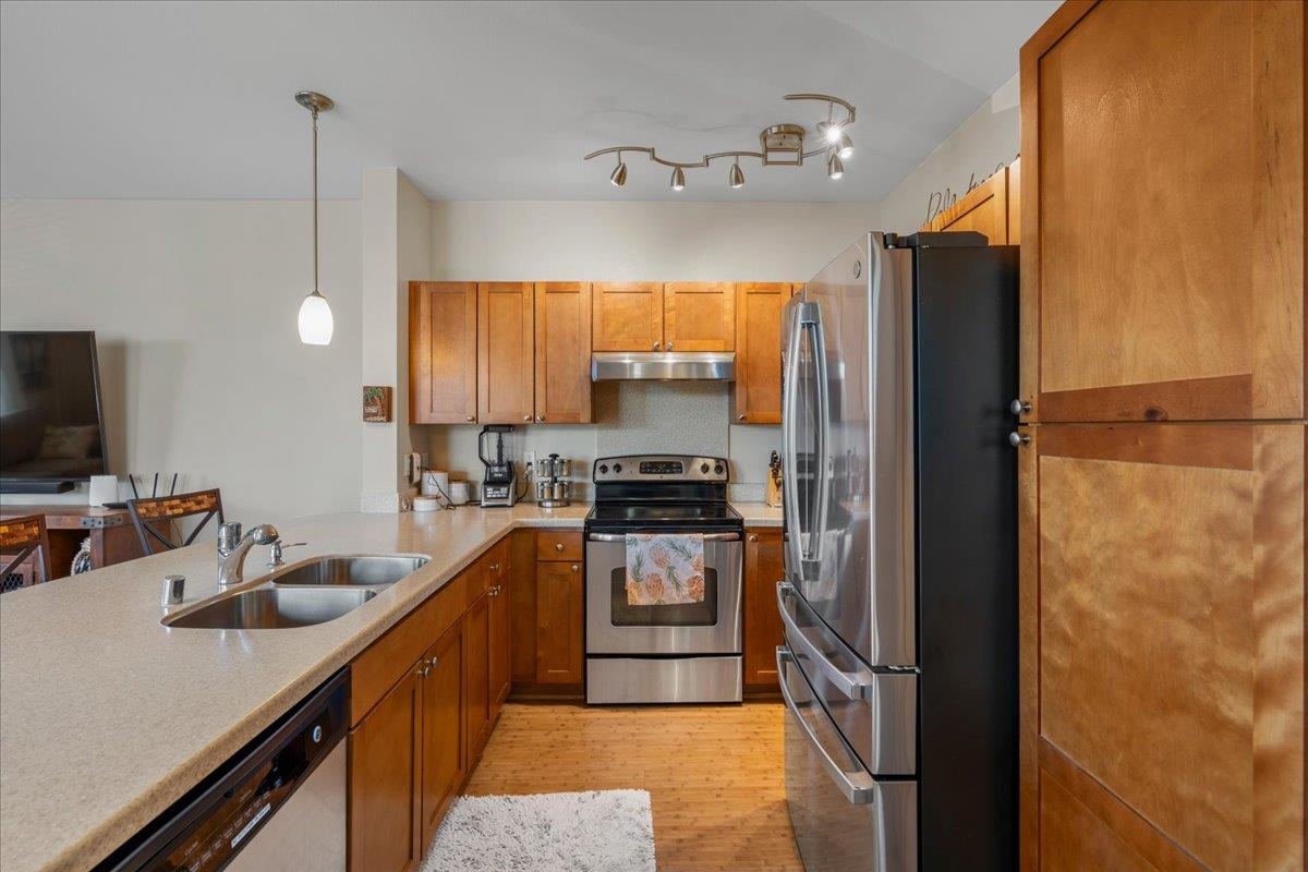 Hoonanea at Lahaina condo # 307, Lahaina, Hawaii - photo 5 of 31