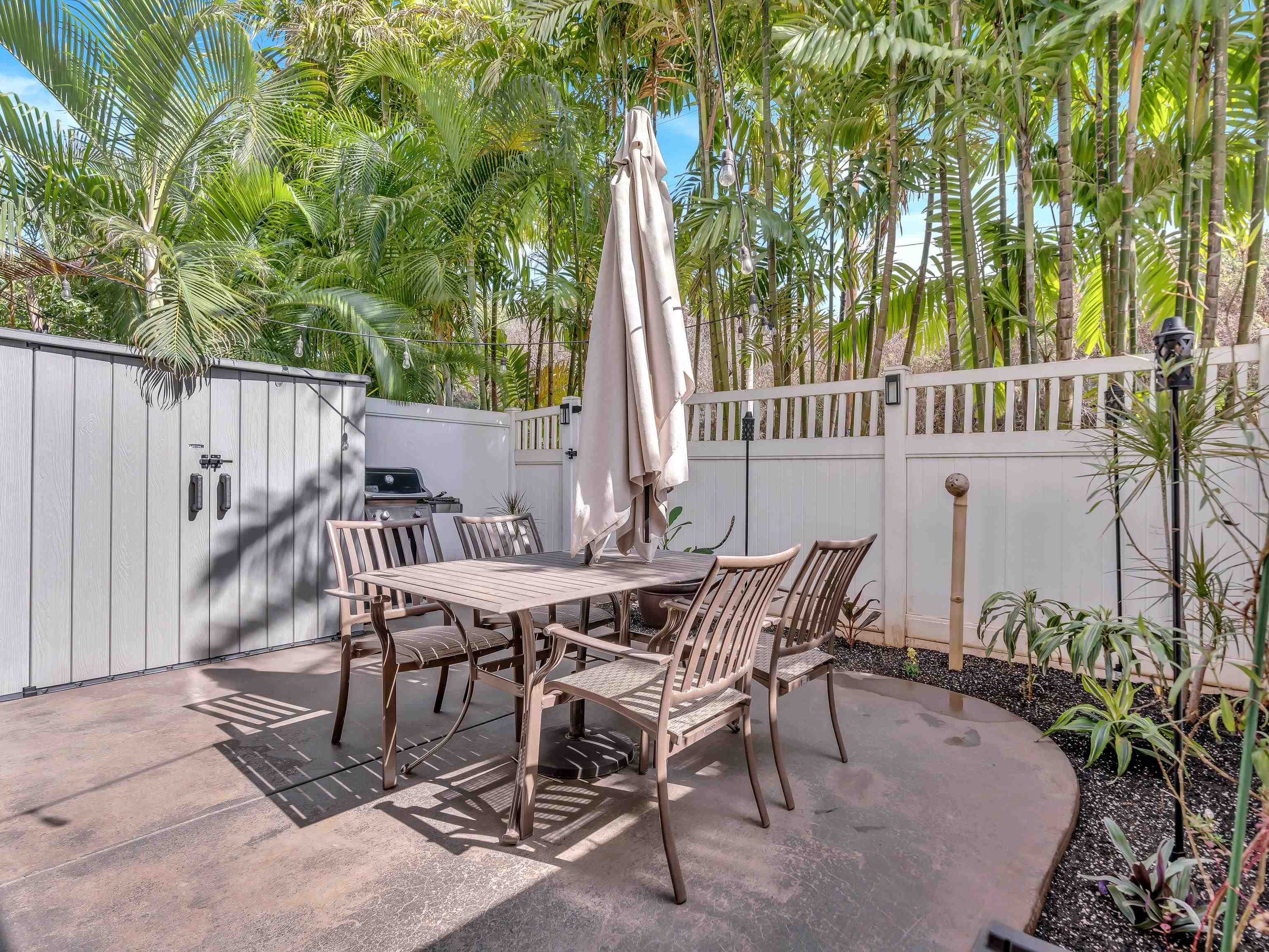 Hoonanea at Lahaina condo # 312, Lahaina, Hawaii - photo 25 of 30