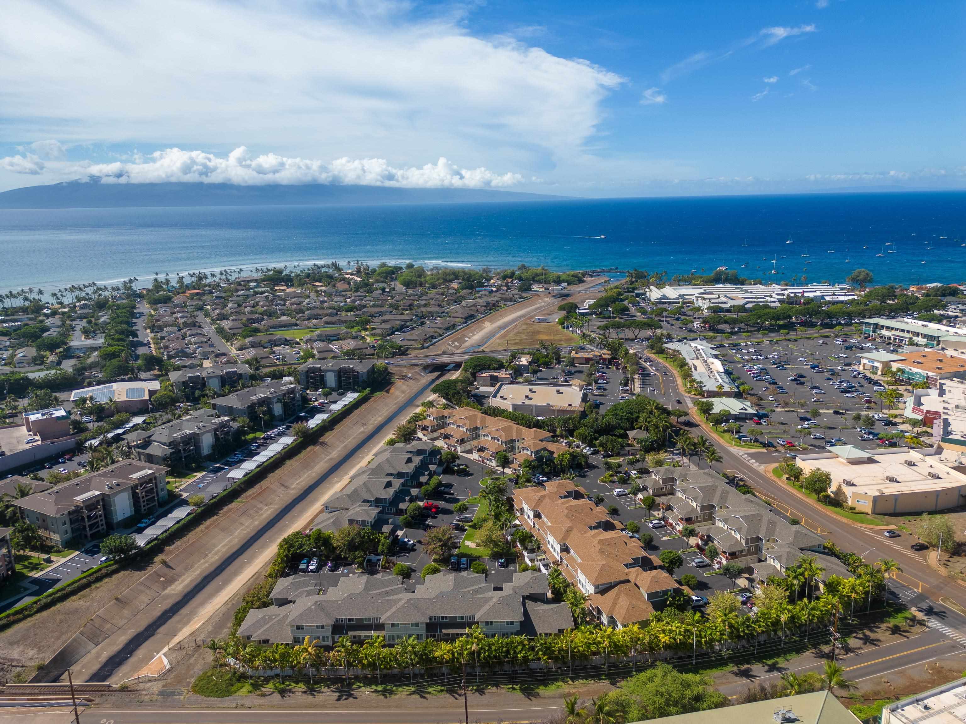Hoonanea at Lahaina condo # 312, Lahaina, Hawaii - photo 26 of 30