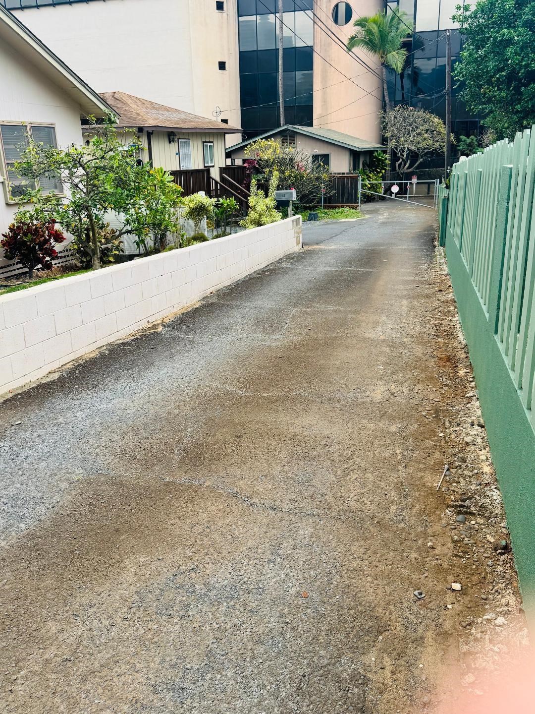 45  Puahau Pl Wailuku Town, Wailuku home - photo 2 of 24