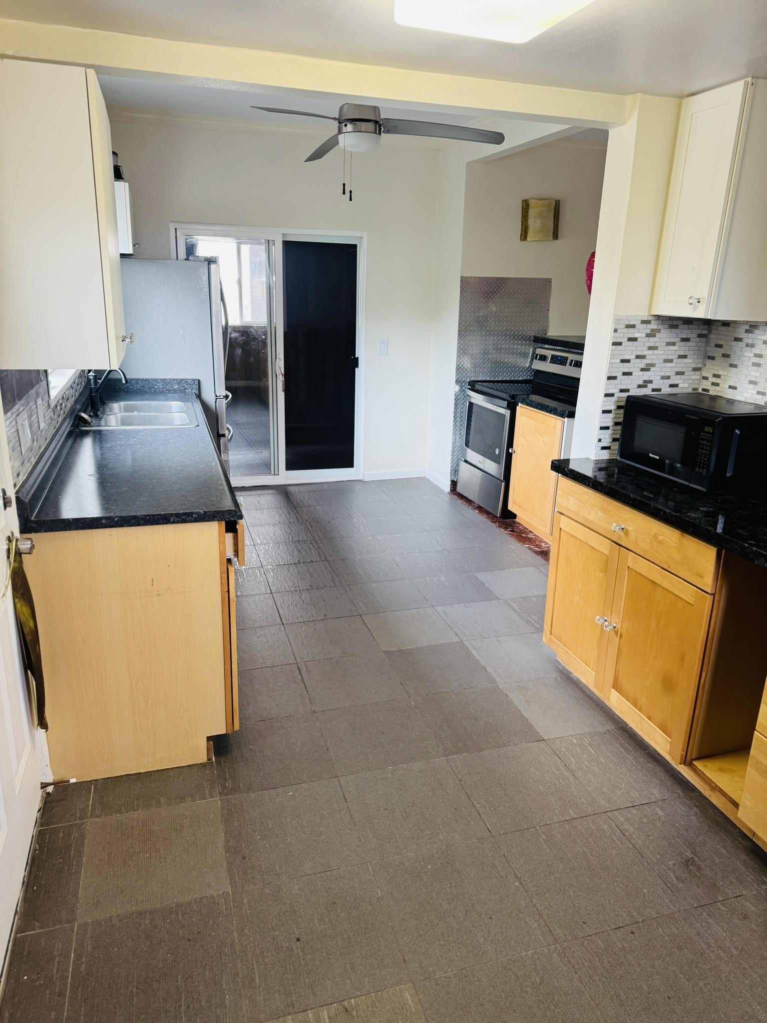 45  Puahau Pl Wailuku Town, Wailuku home - photo 15 of 24