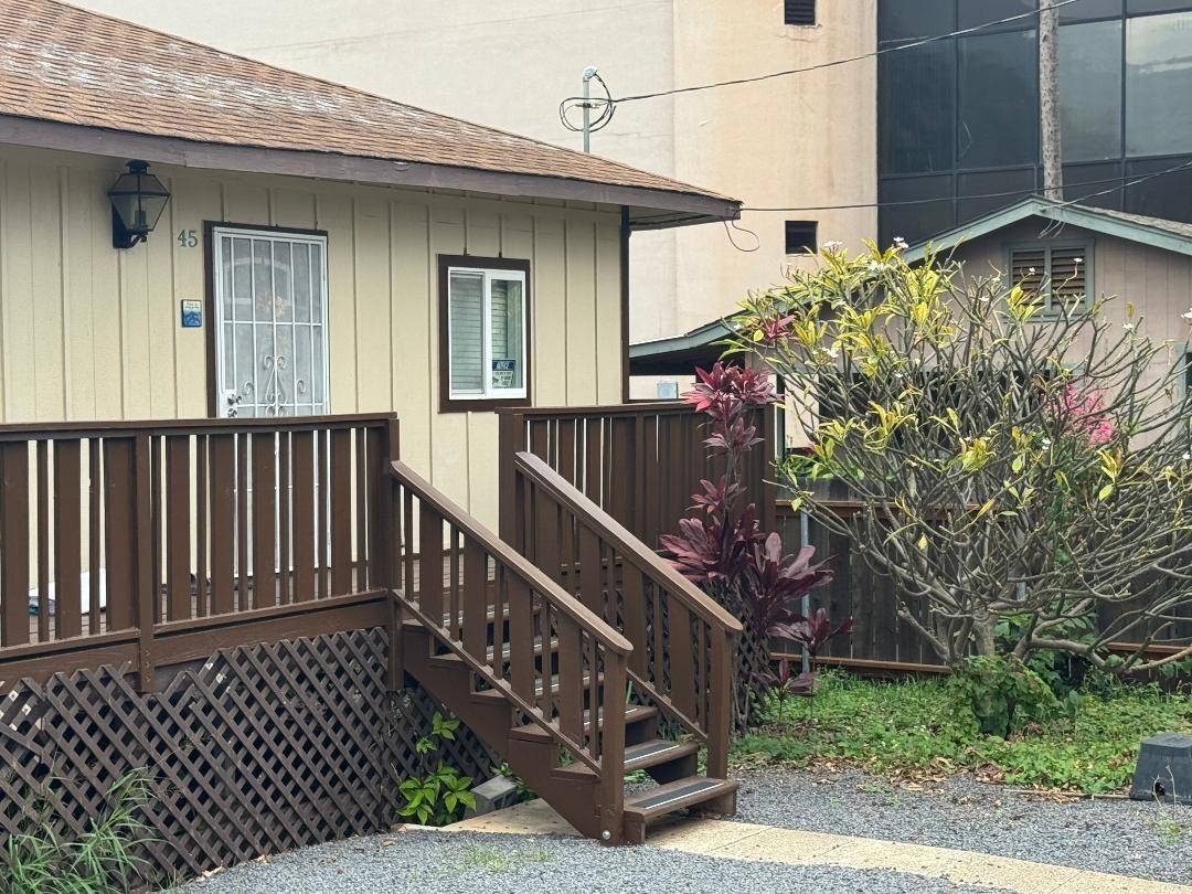 45  Puahau Pl Wailuku Town, Wailuku home - photo 3 of 24