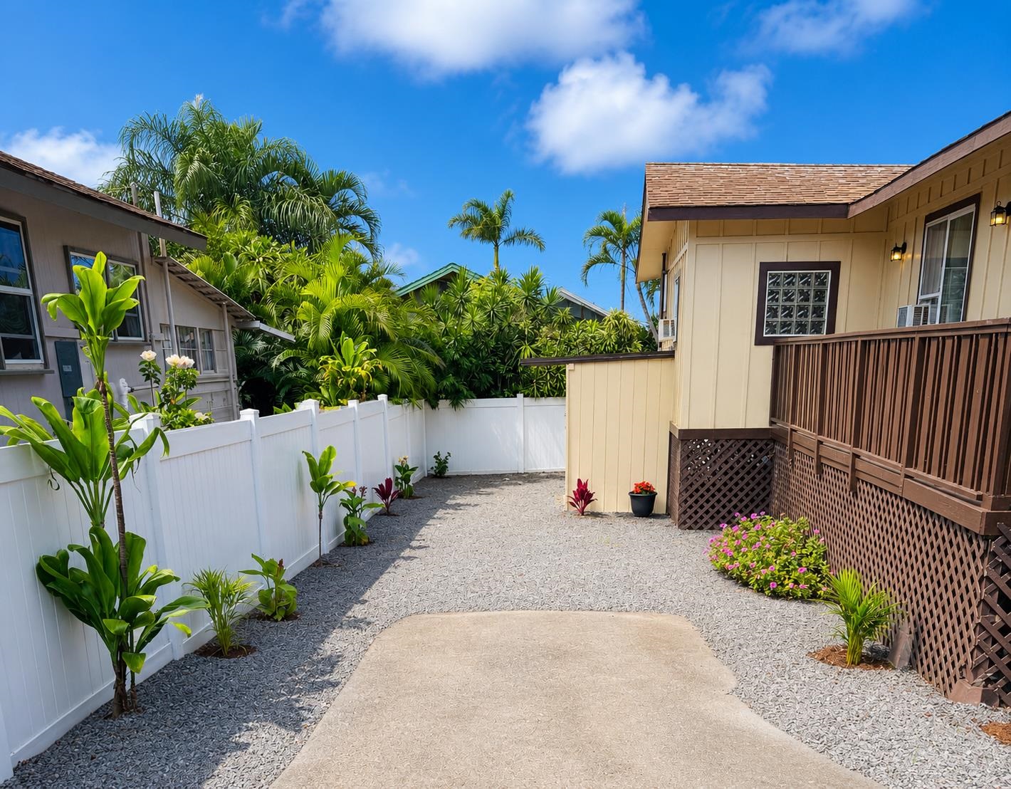 45  Puahau Pl Wailuku Town, Wailuku home - photo 5 of 24
