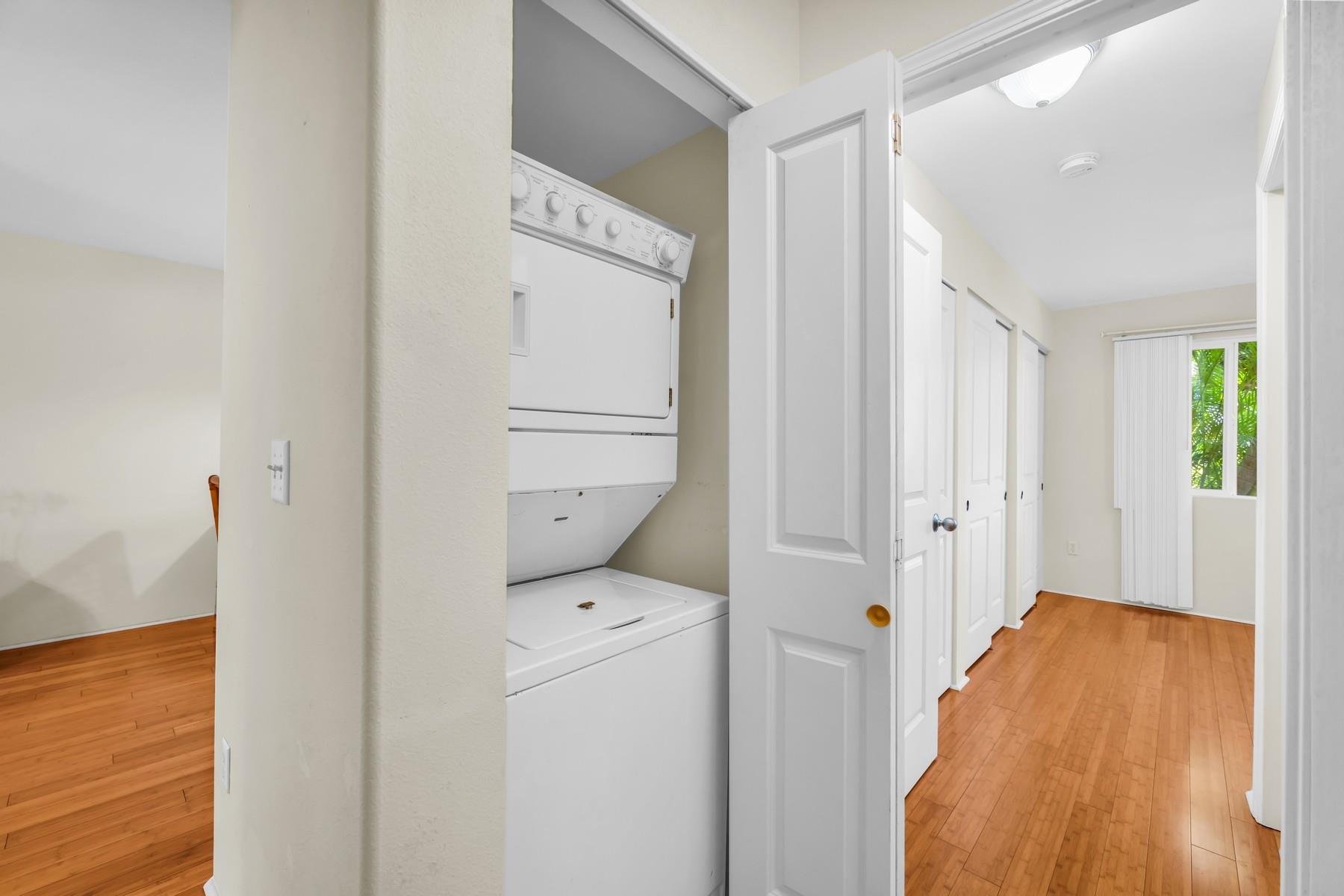 Villas at Kahana Ridge condo # 814, Lahaina, Hawaii - photo 5 of 19