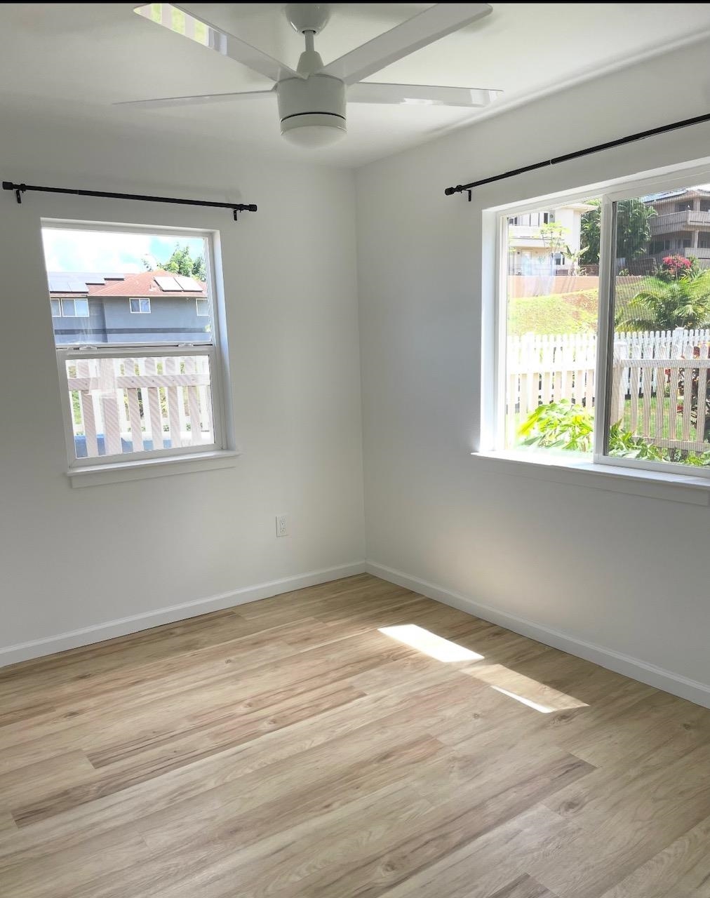 Villas at Kahana Ridge condo # 827, Lahaina, Hawaii - photo 8 of 10