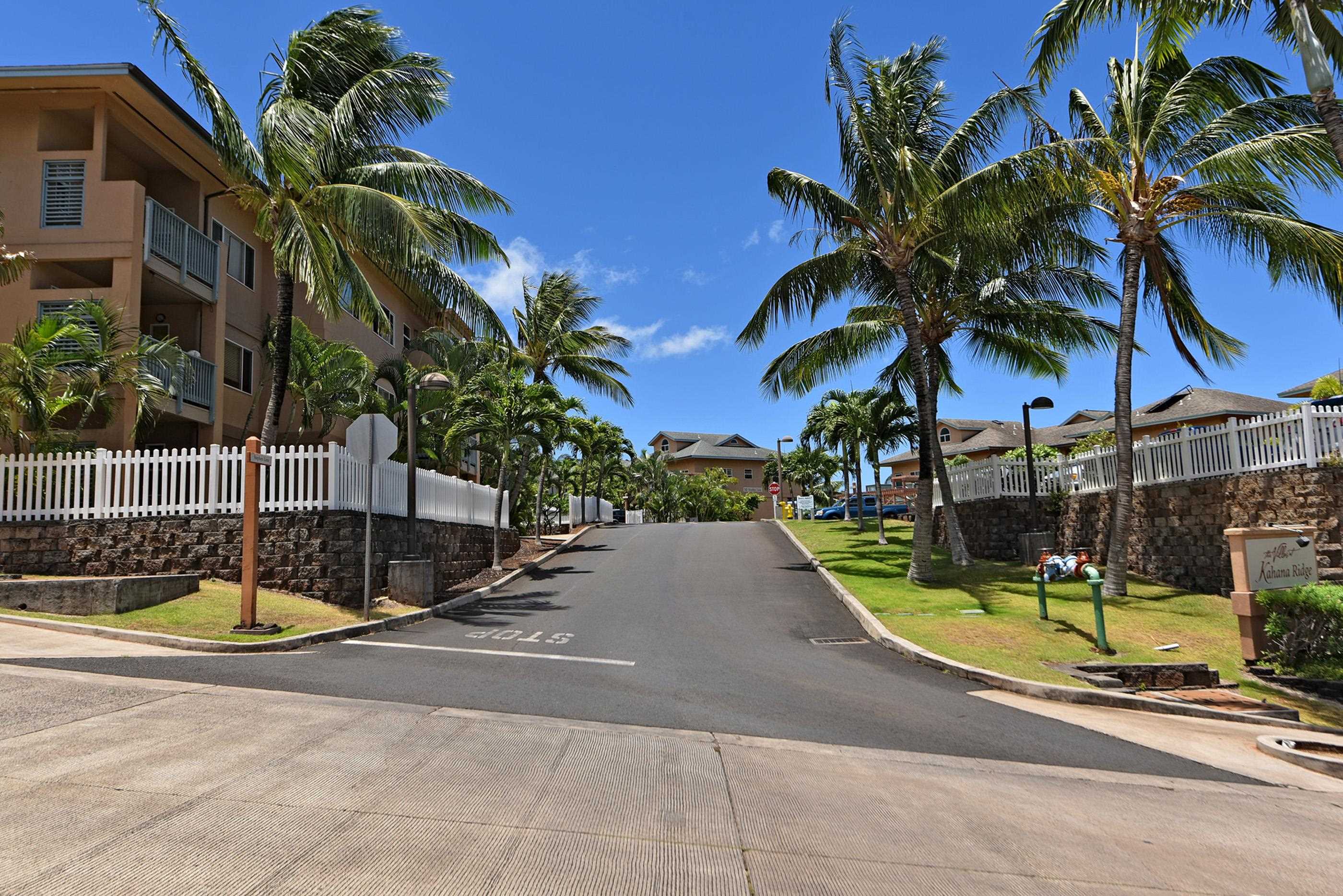 Villas at Kahana Ridge condo # 831, Lahaina, Hawaii - photo 3 of 39