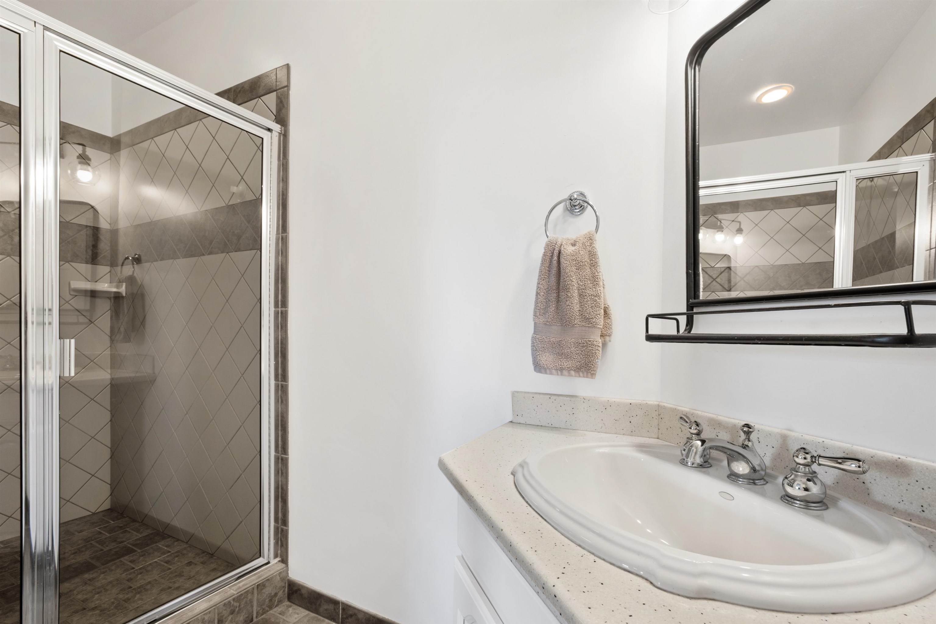 450  Hoopalua Dr Kula 200, Pukalani home - photo 32 of 43