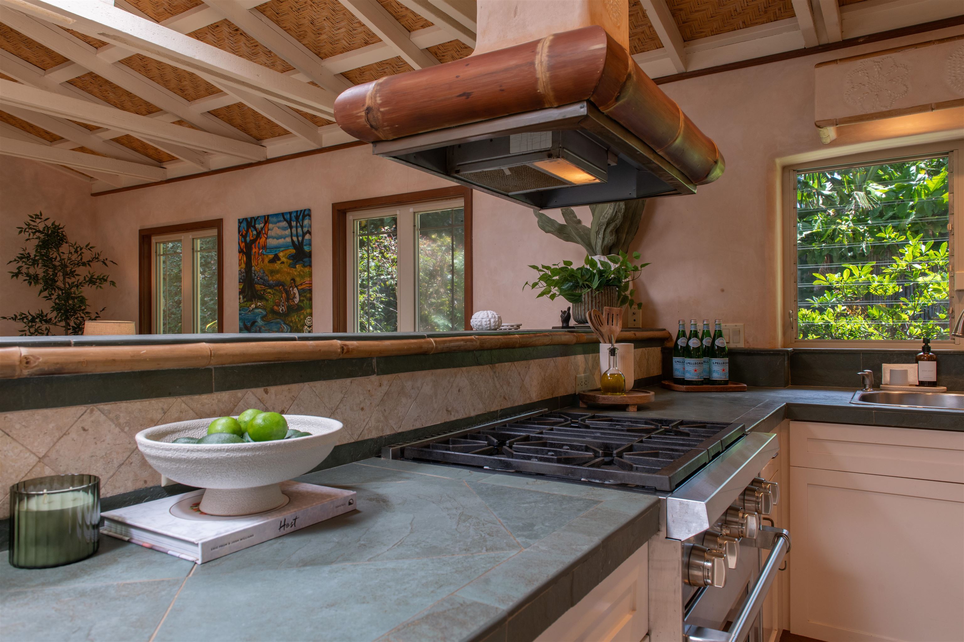 450  Laulea Pl Spreckelsville, Spreckelsville/Paia/Kuau home - photo 13 of 48