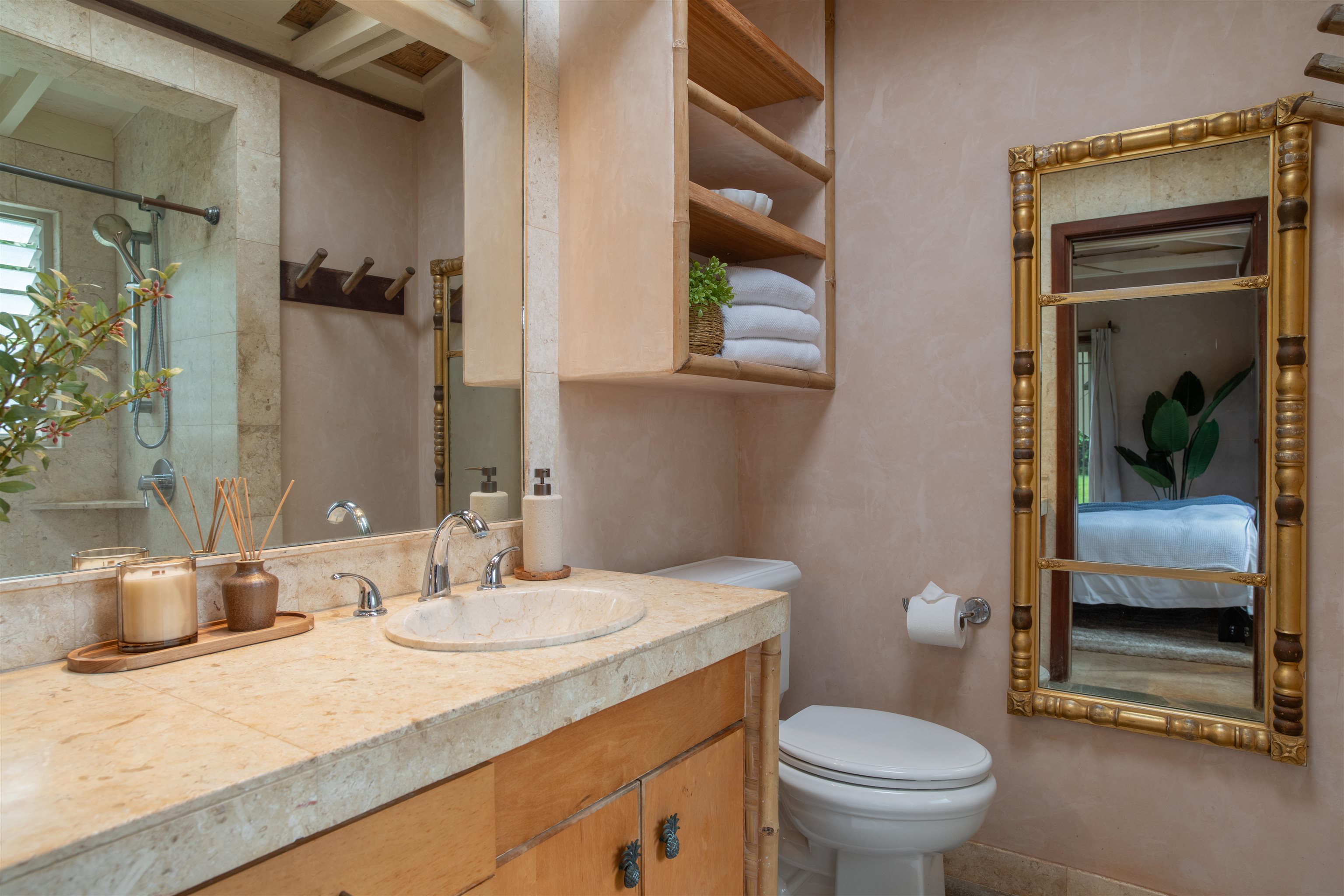 450  Laulea Pl Spreckelsville, Spreckelsville/Paia/Kuau home - photo 17 of 48