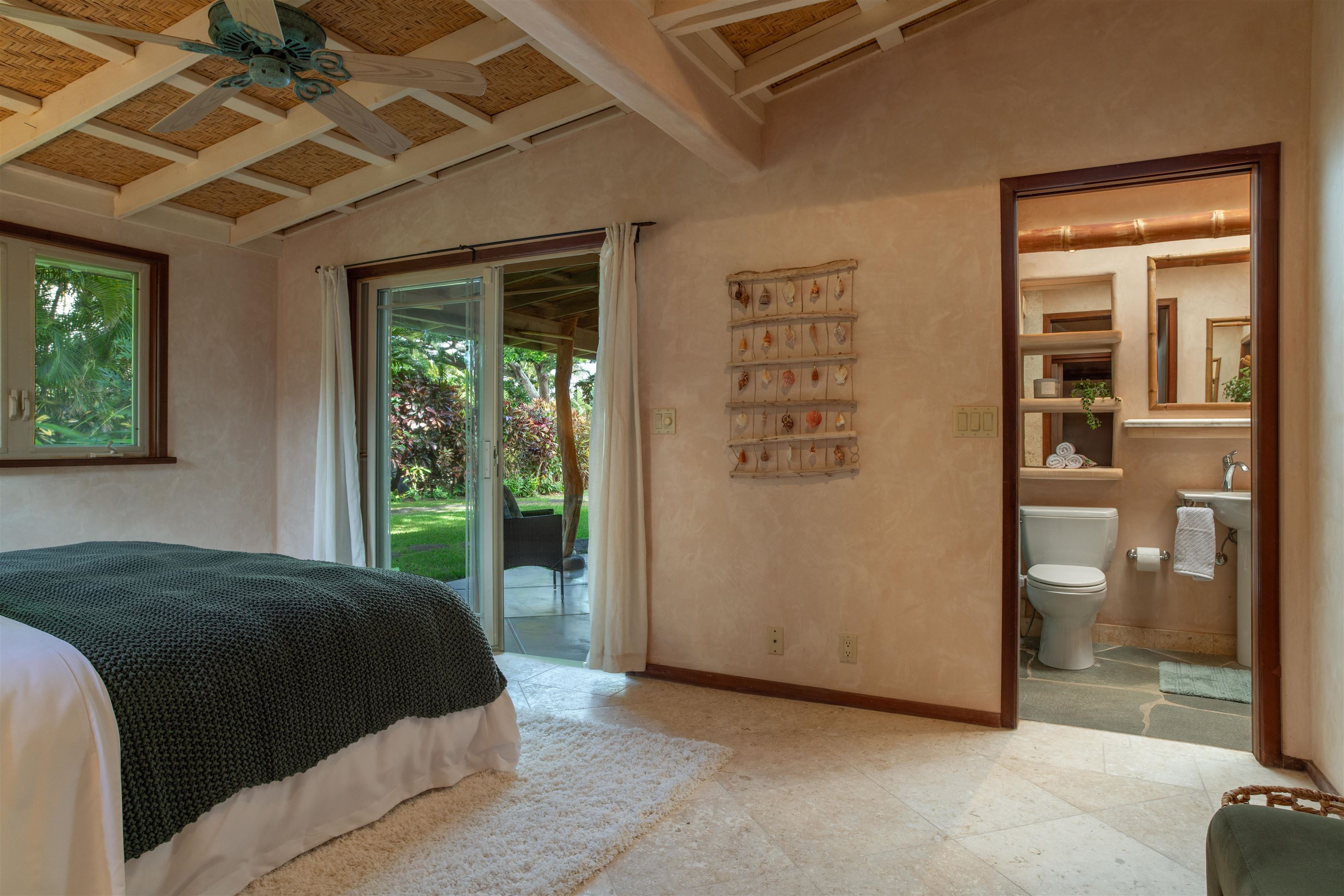 450  Laulea Pl Spreckelsville, Spreckelsville/Paia/Kuau home - photo 21 of 48