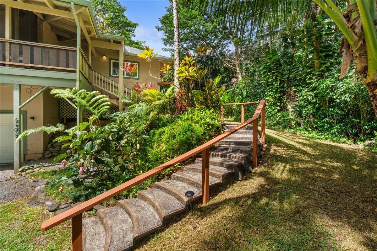 4510  Waha Pl , Haiku home - photo 2 of 36