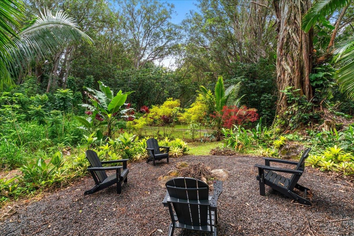 4510  Waha Pl , Haiku home - photo 4 of 36