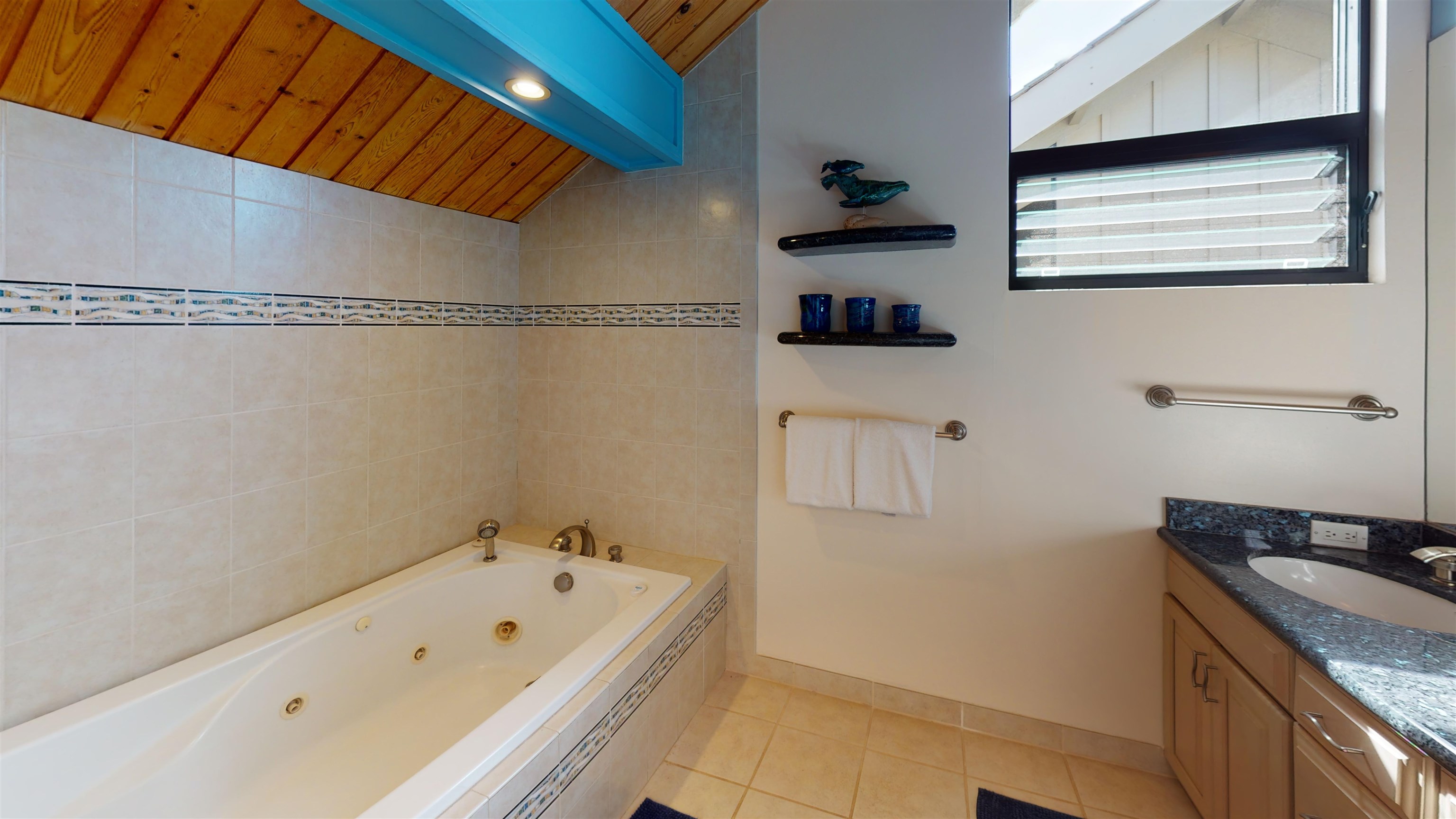 Kahana Village condo # #28 (5B3), Lahaina, Hawaii - photo 23 of 29