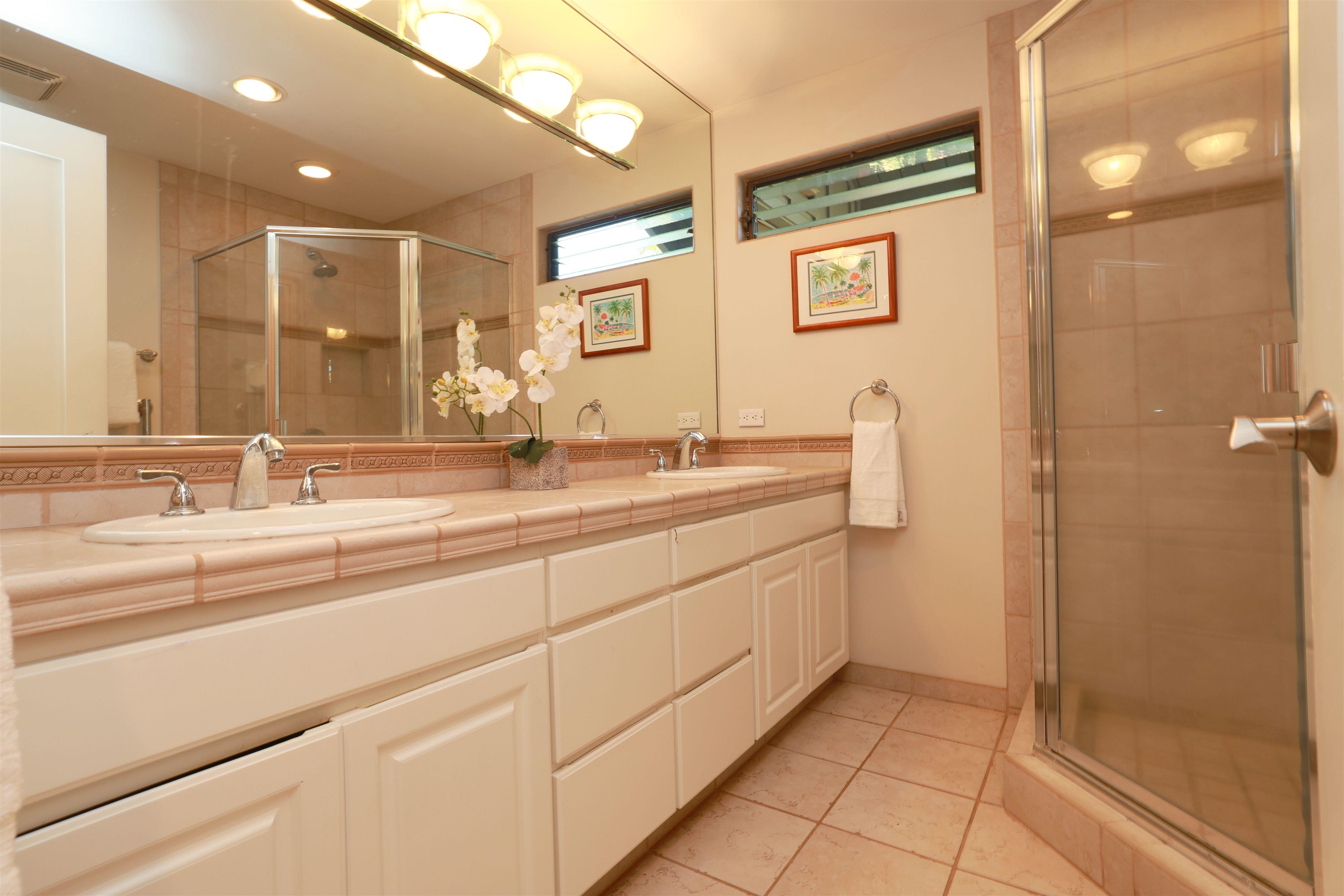 Kahana Village condo # 3B2 17, Lahaina, Hawaii - photo 36 of 45