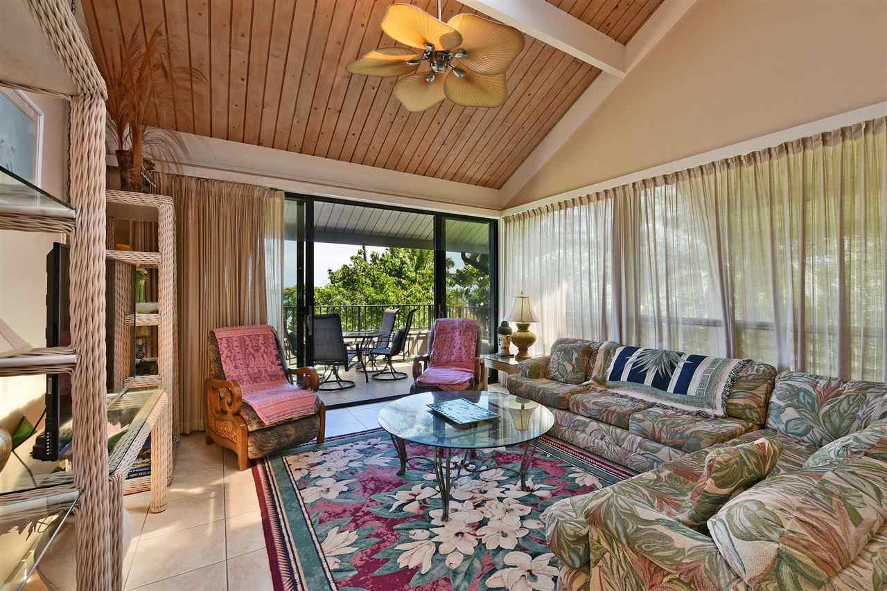 Kahana Village condo # 41, Lahaina, Hawaii - photo 6 of 30