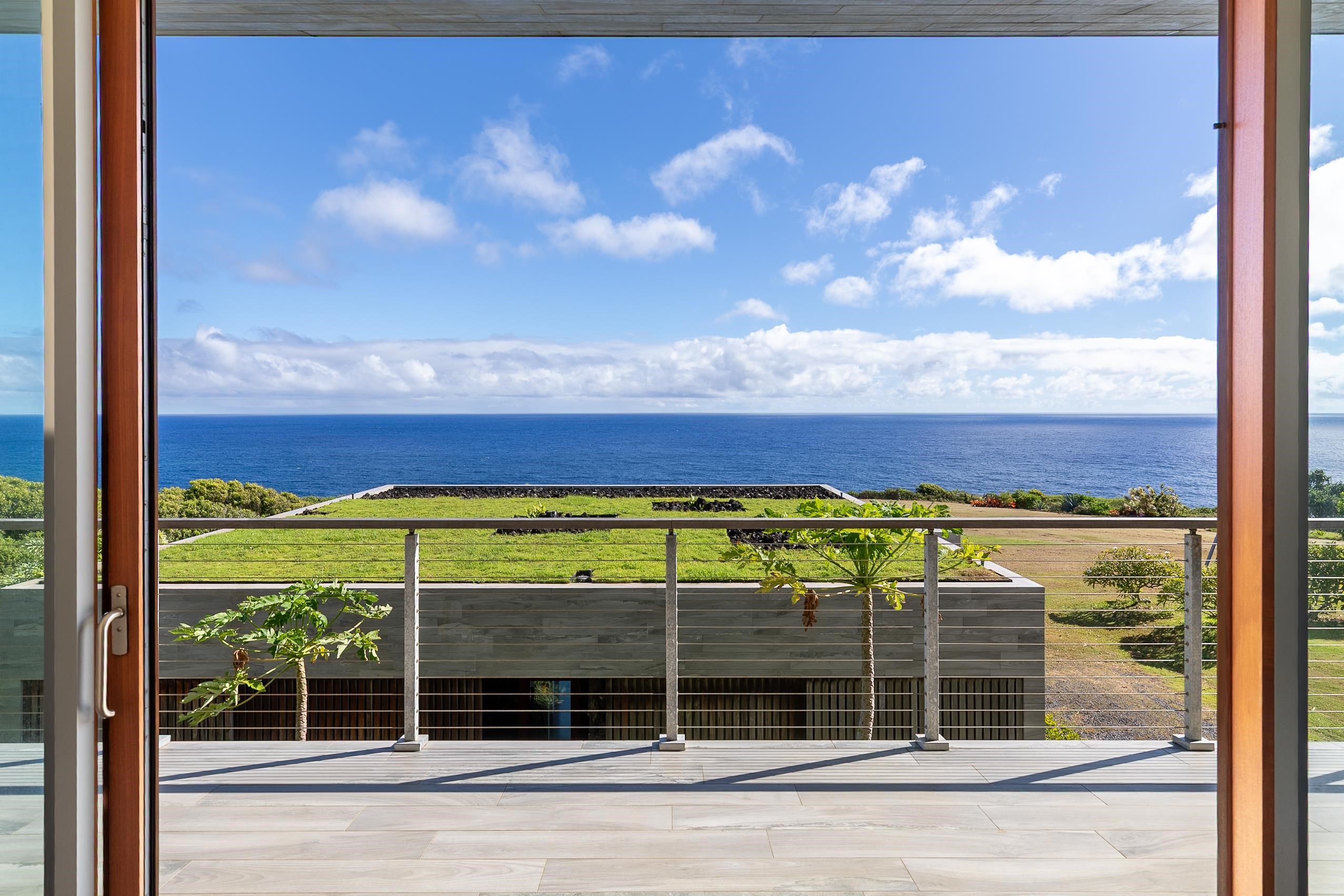 454  Hoolawa Rd Hoolawa Point, Haiku home - photo 18 of 43