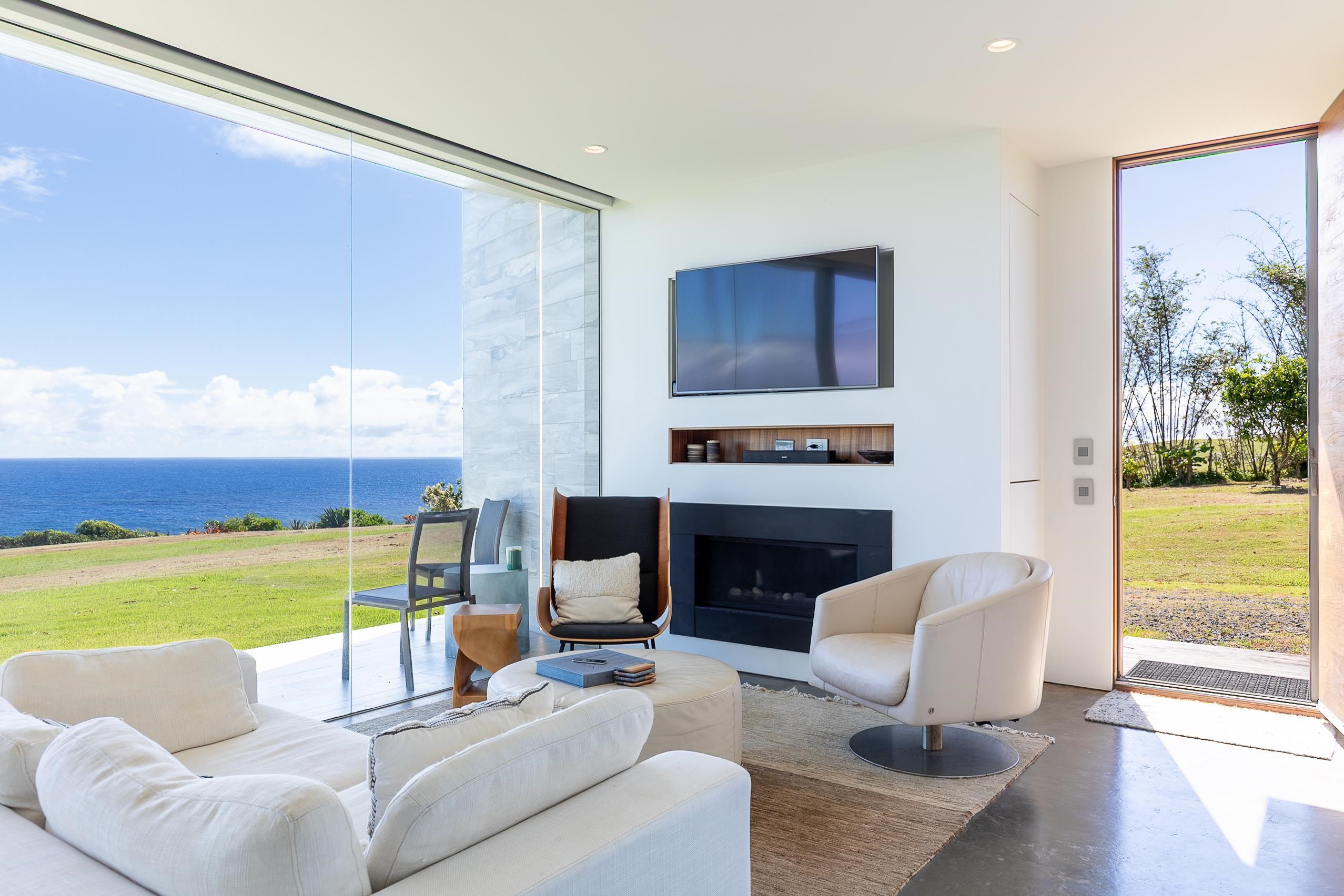 454  Hoolawa Rd Hoolawa Point, Haiku home - photo 20 of 43