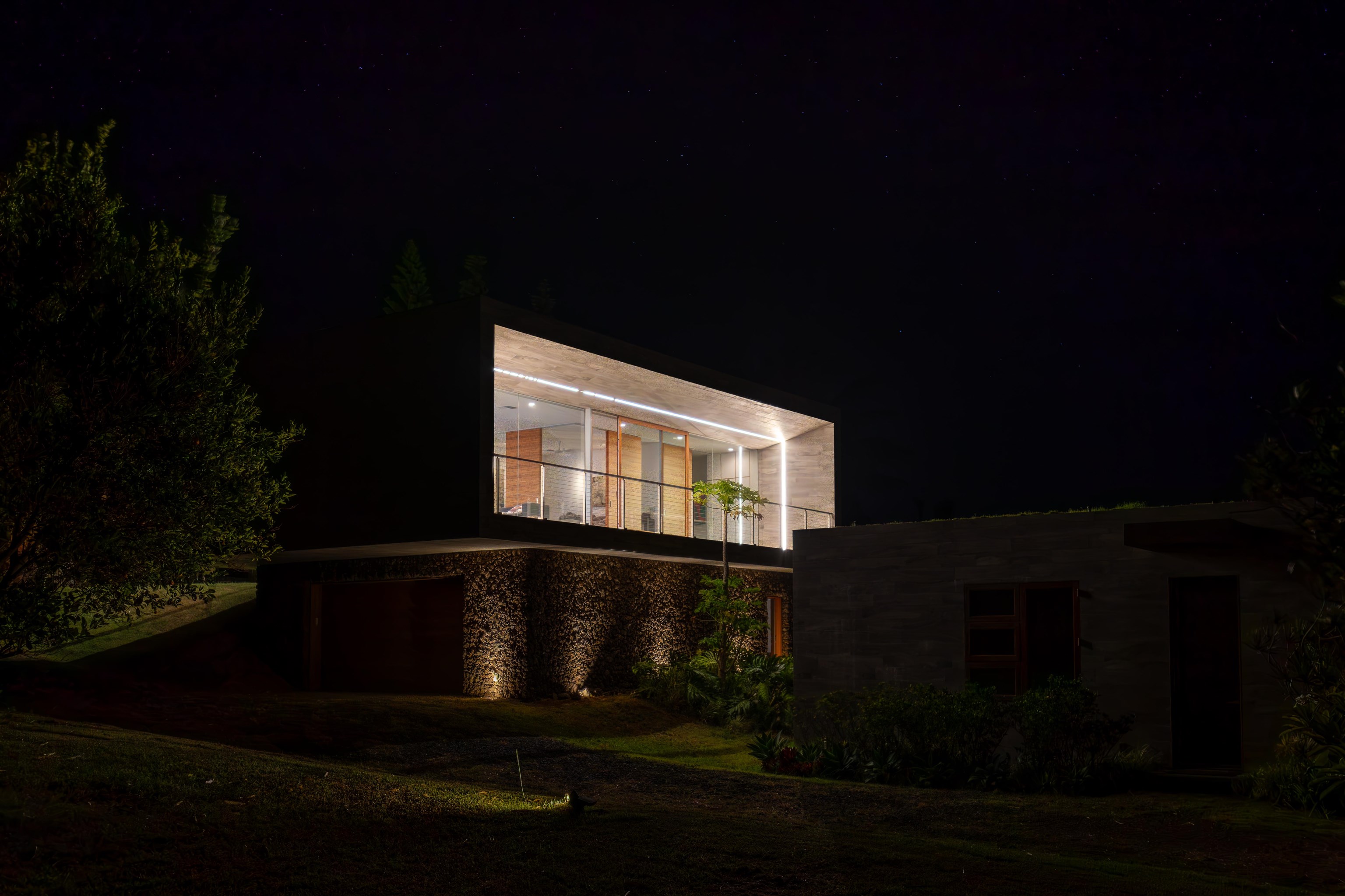 454  Hoolawa Rd Hoolawa Point, Haiku home - photo 41 of 43