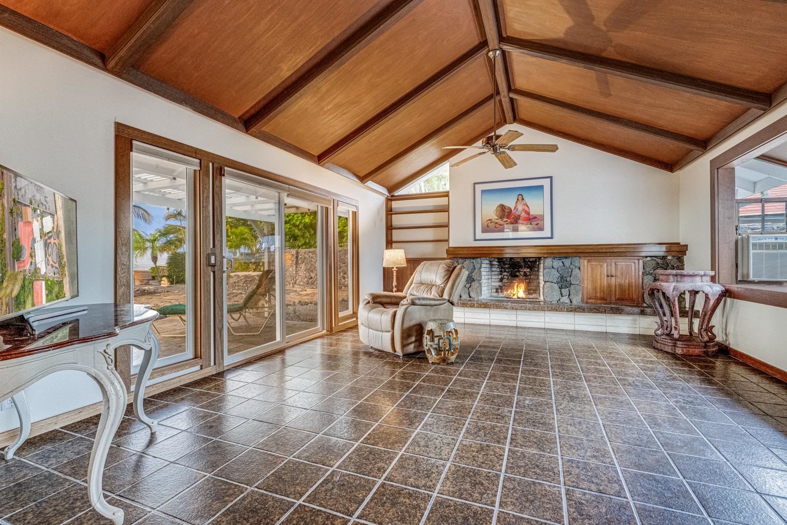 455  Front St Puamana/front Street, Lahaina home - photo 14 of 28