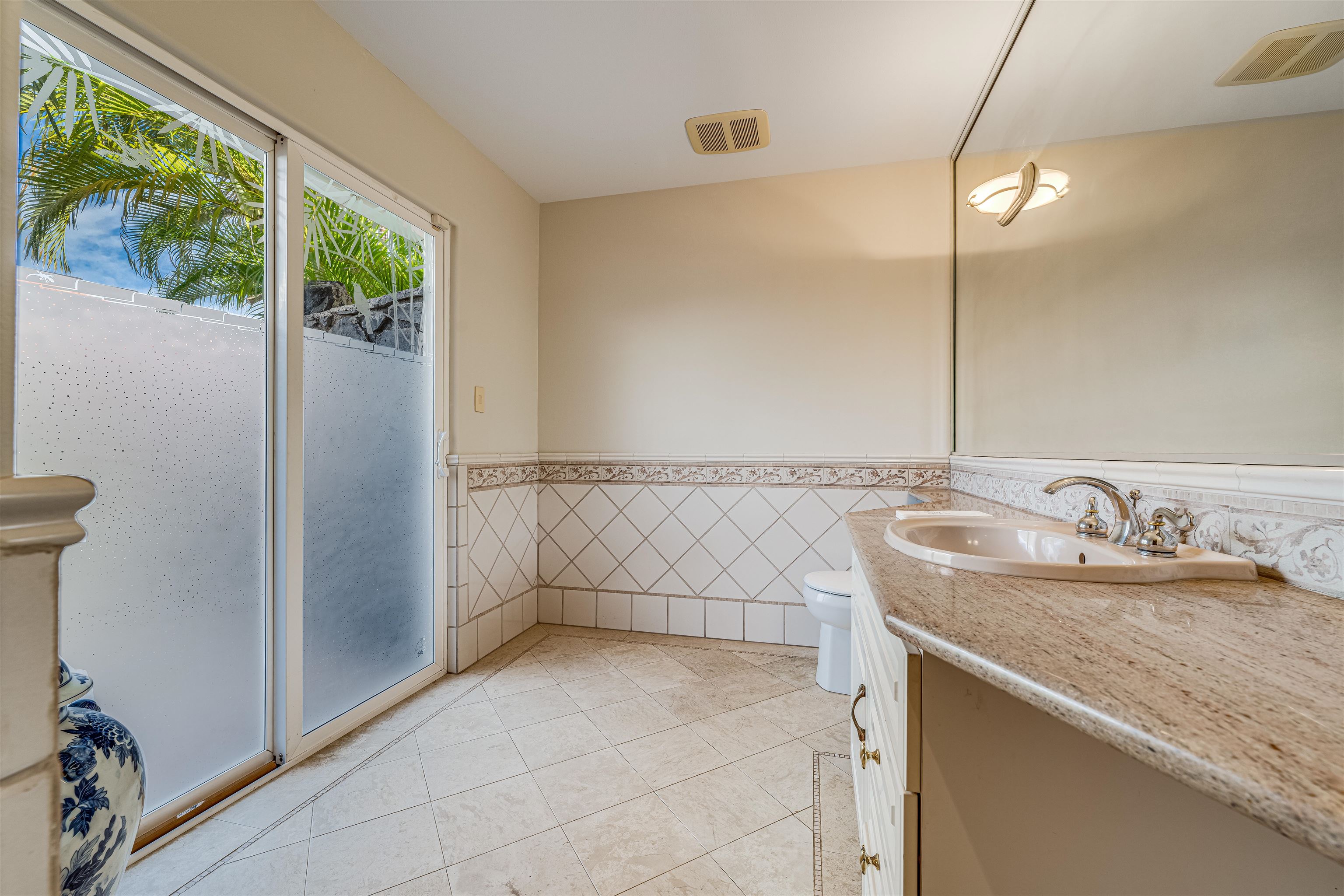 455  Front St Puamana/front Street, Lahaina home - photo 23 of 28