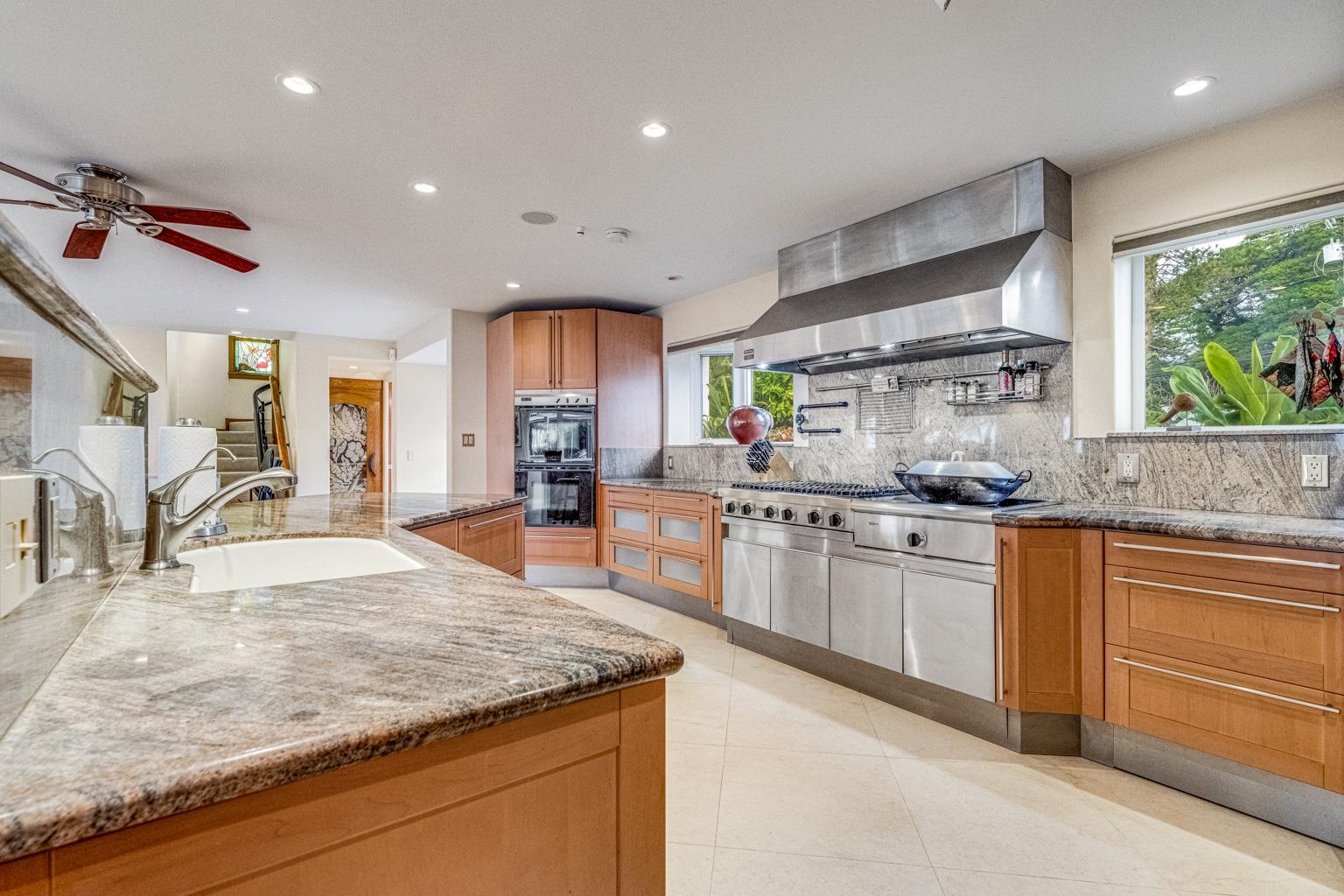 455  Front St Puamana/front Street, Lahaina home - photo 10 of 28