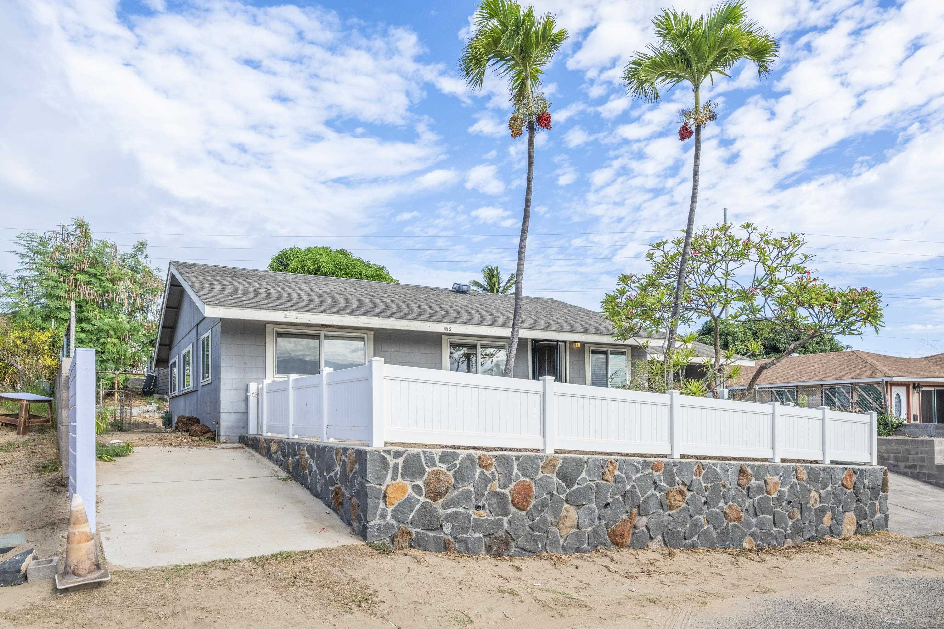 456  Ipu Cir , Kahului home - photo 2 of 43