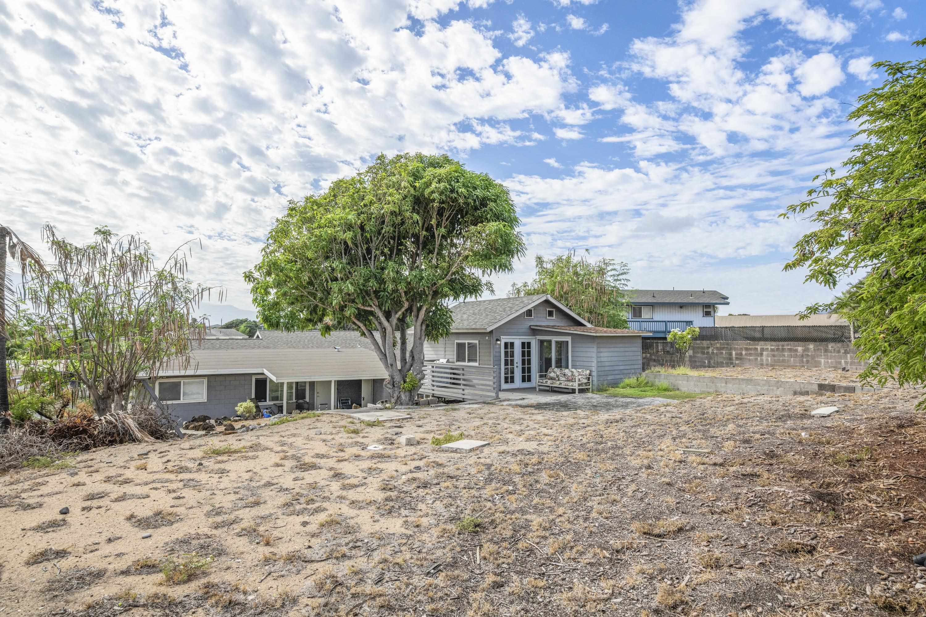 456  Ipu Cir , Kahului home - photo 33 of 43