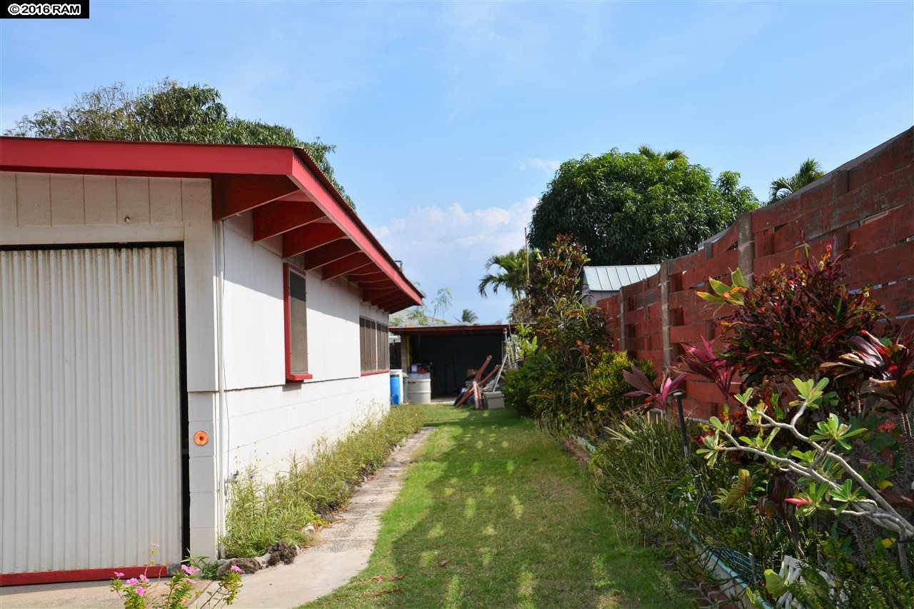 459  Kaulana St , Kahului home - photo 3 of 16