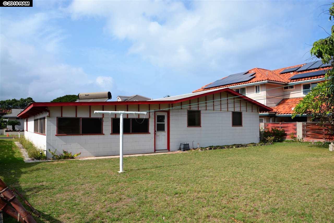 459  Kaulana St , Kahului home - photo 4 of 16