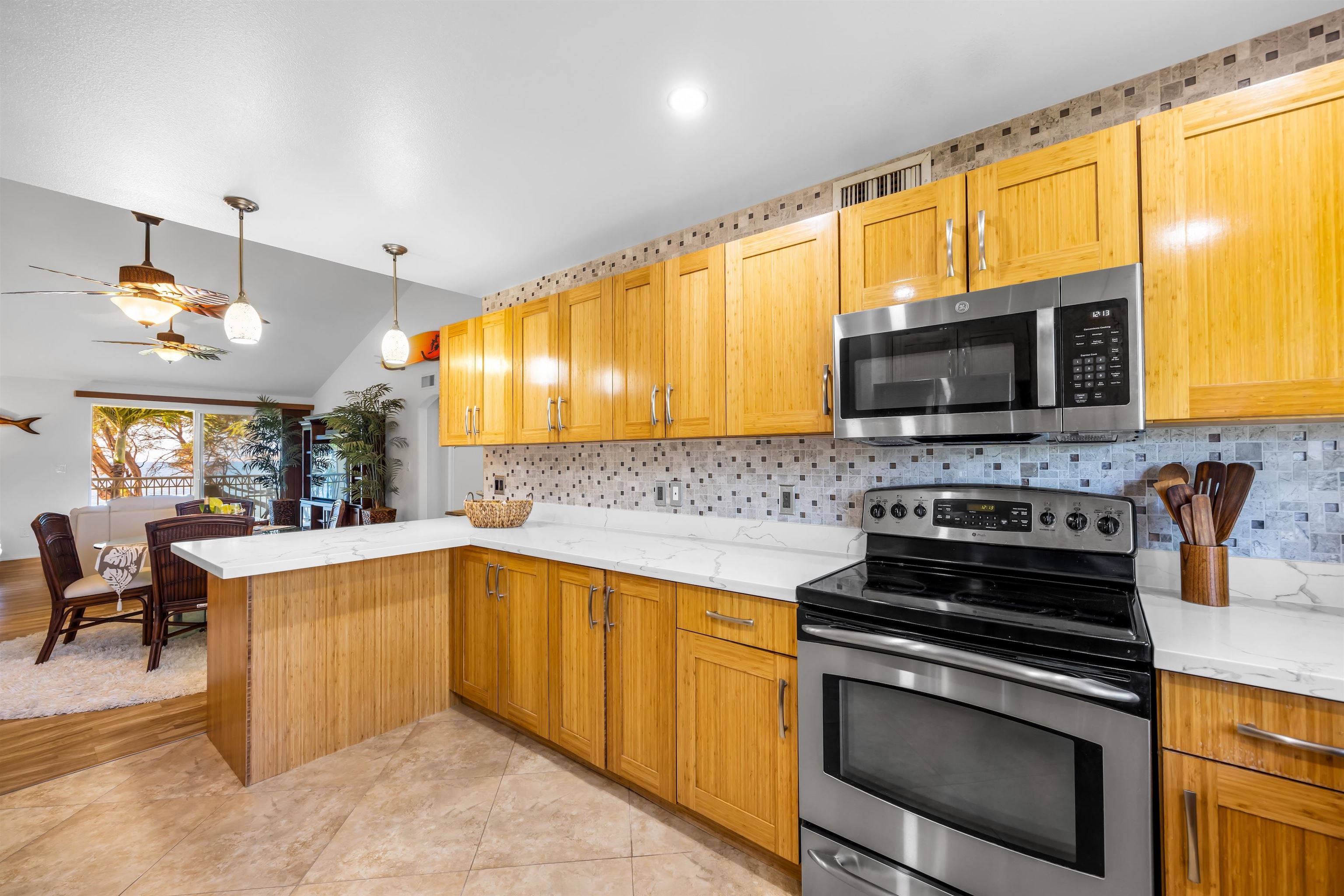 Kai Makani condo # 46-203, Kihei, Hawaii - photo 5 of 30