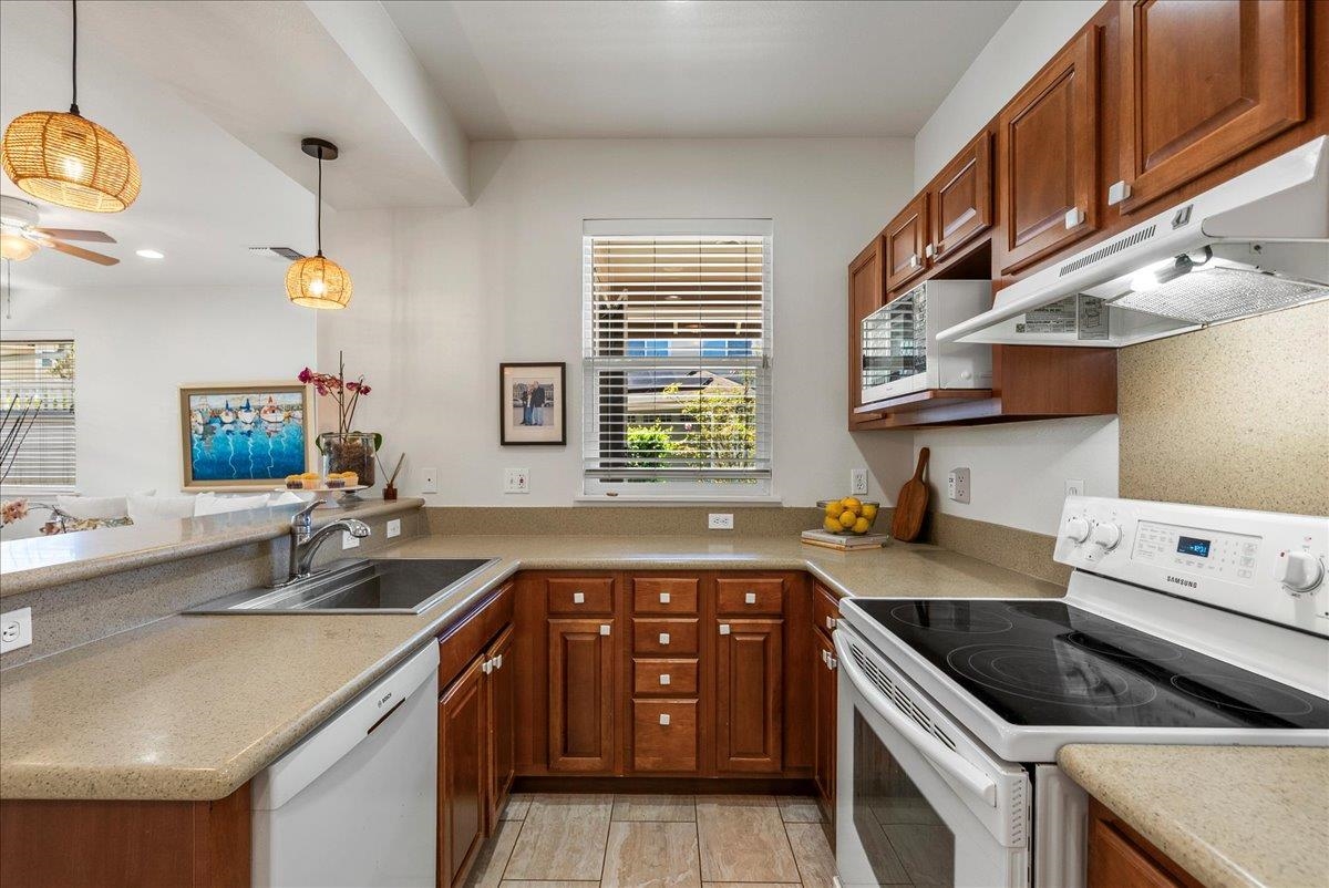 Cottages at Kulamalu condo # 18, Pukalani, Hawaii - photo 10 of 28