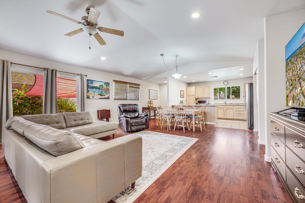 46  Noolu St Piilani Villages Ii, Kihei home - photo 13 of 34