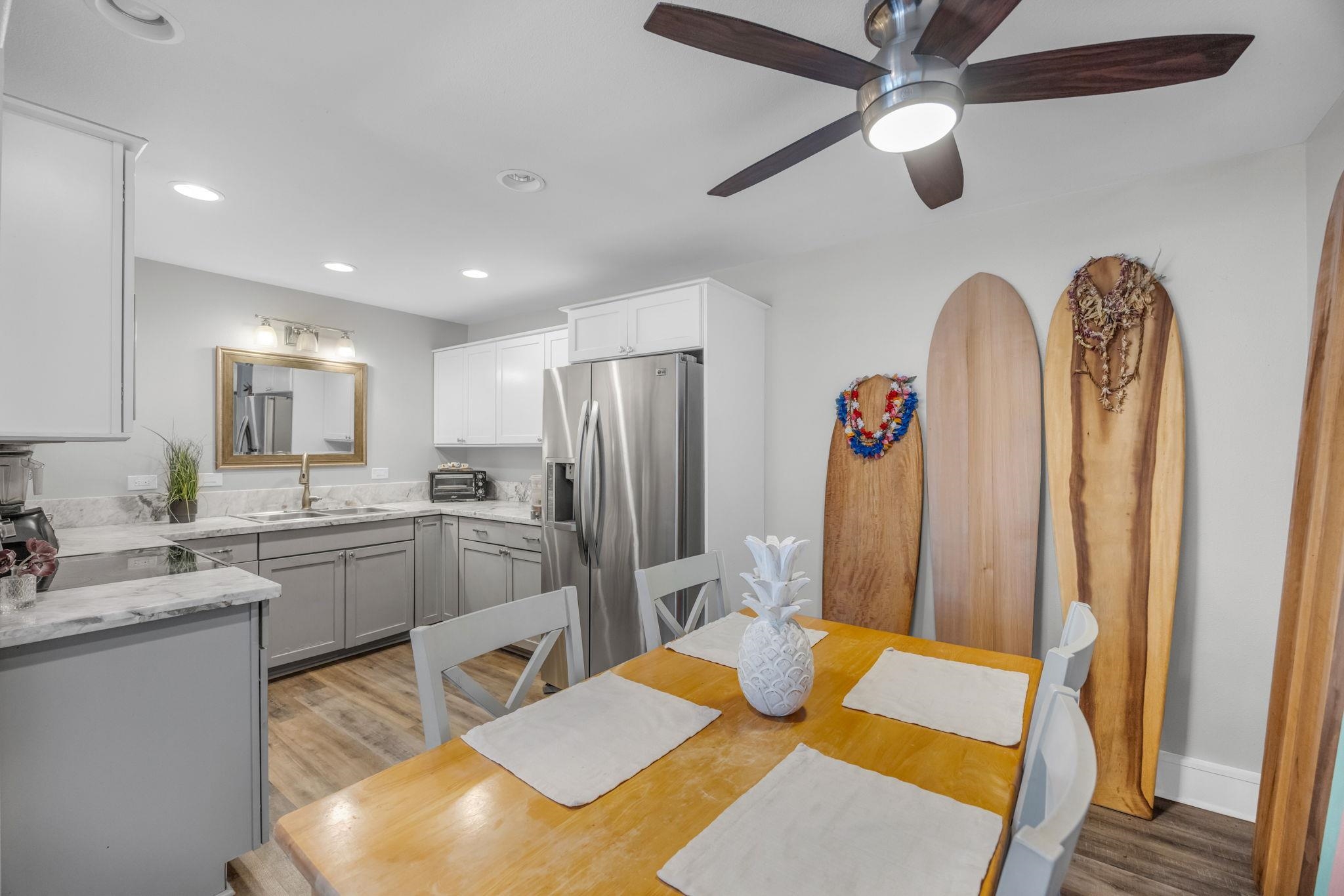 46  Puakou Pl Upper Paia, Spreckelsville/Paia/Kuau home - photo 3 of 50
