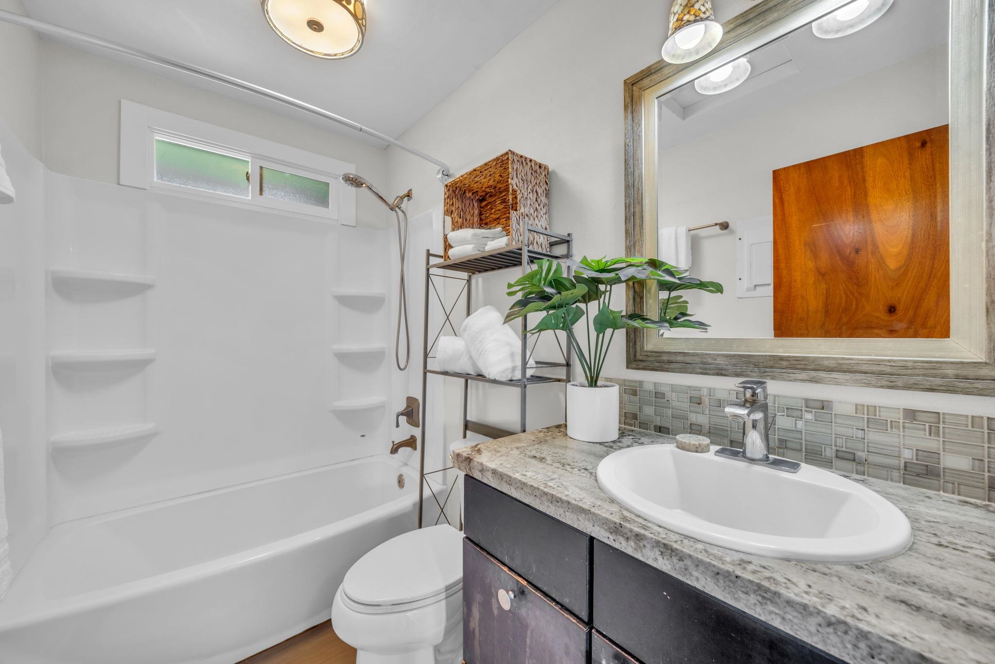 46  Puakou Pl Upper Paia, Spreckelsville/Paia/Kuau home - photo 35 of 50