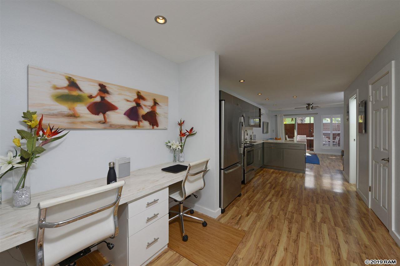 Kalama Townhouses condo # 4, Kihei, Hawaii - photo 3 of 14