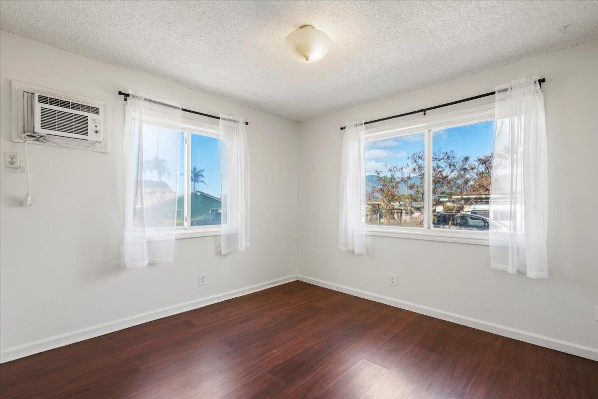 460  Kinaole Cir , Kihei home - photo 7 of 42