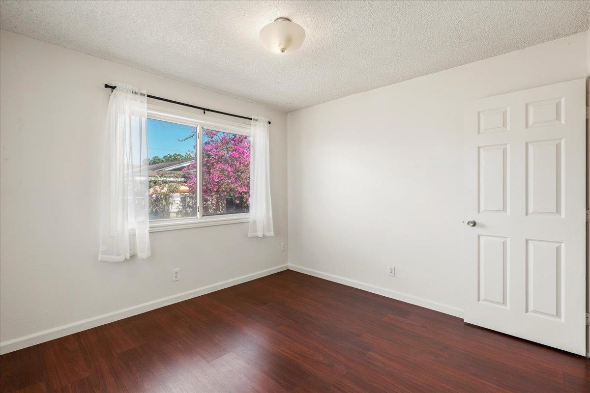 460  Kinaole Cir , Kihei home - photo 10 of 42