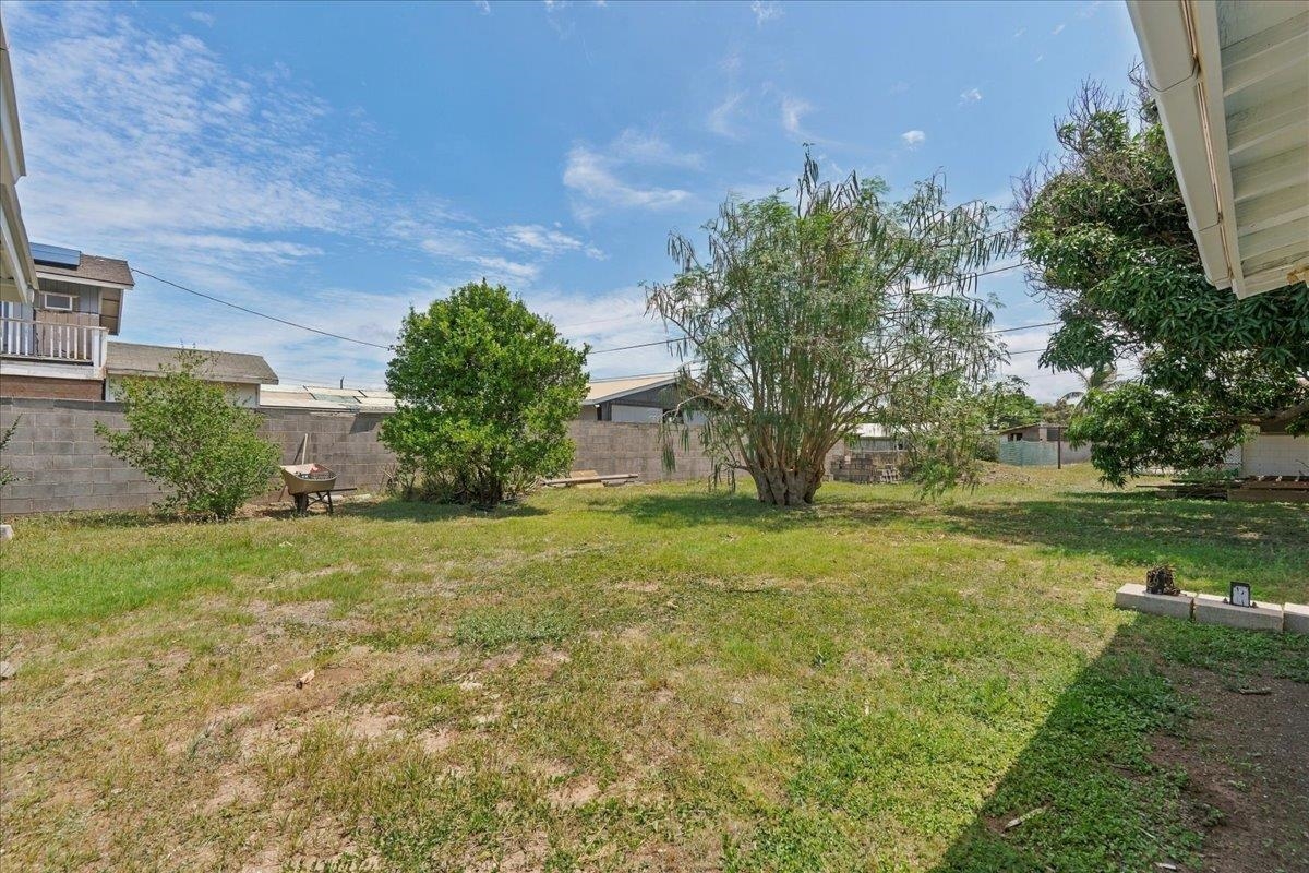 461  Lono Ave , Kahului home - photo 20 of 21