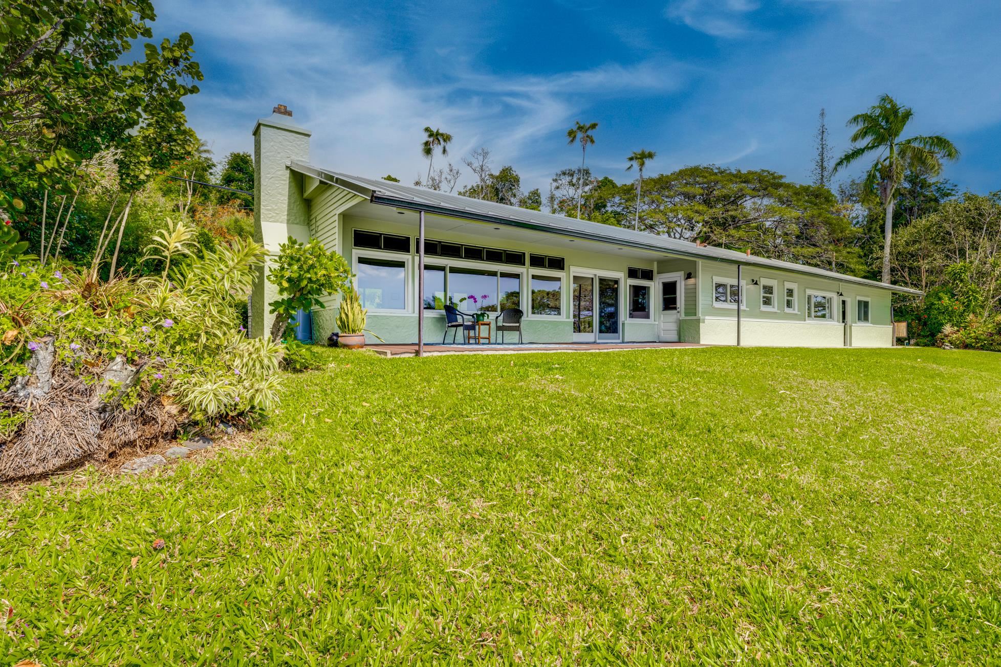46142  Hana Hwy Hwy Mu'olea, Hana home - photo 5 of 44