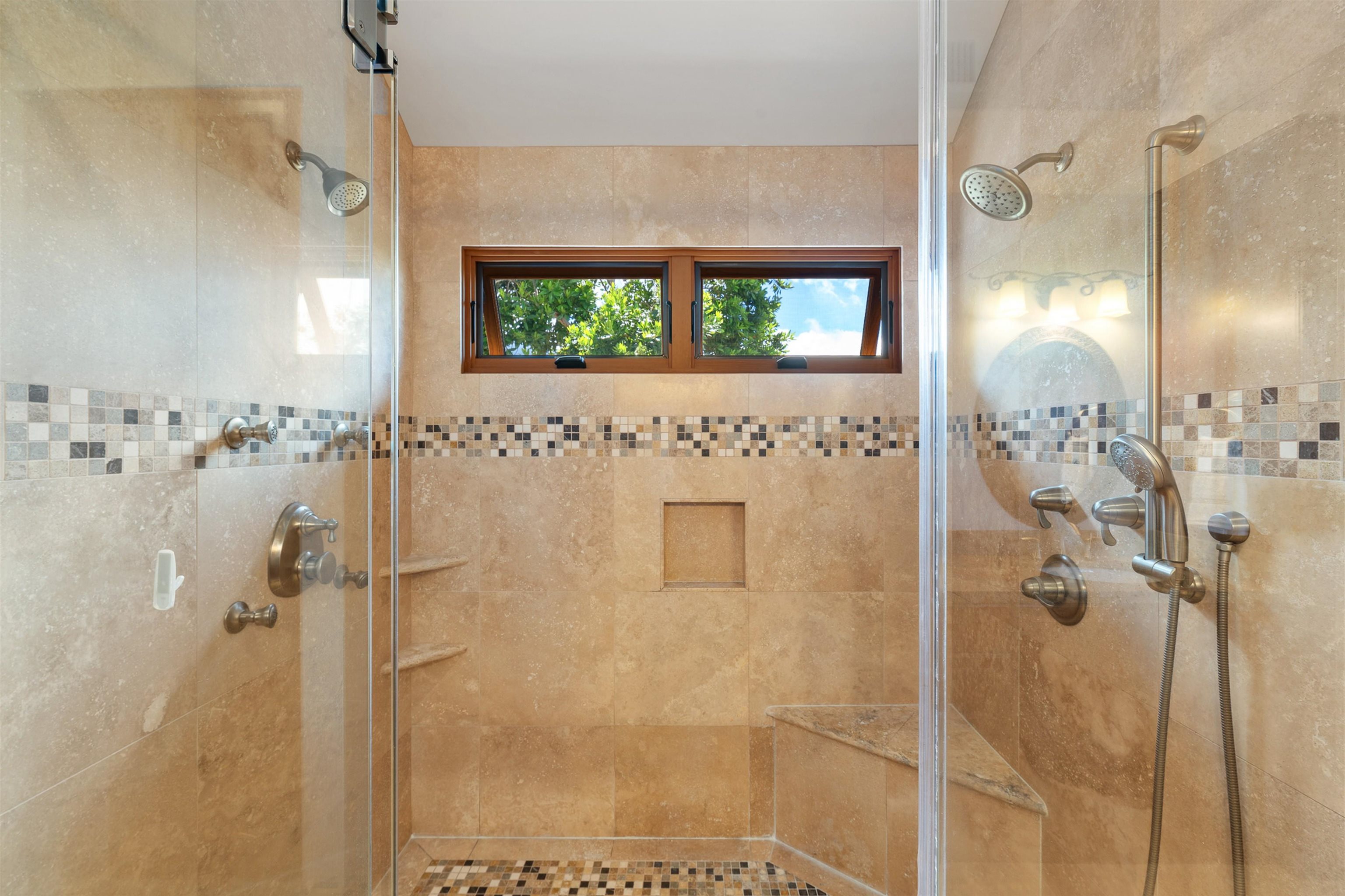 462  Ainakula Rd , Kula/Ulupalakua/Kanaio home - photo 12 of 34