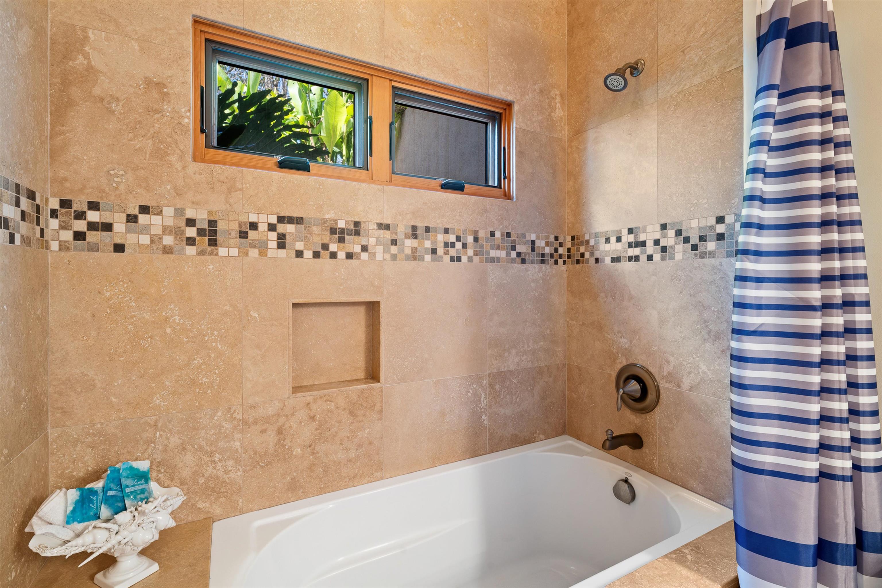 462  Ainakula Rd , Kula/Ulupalakua/Kanaio home - photo 22 of 34