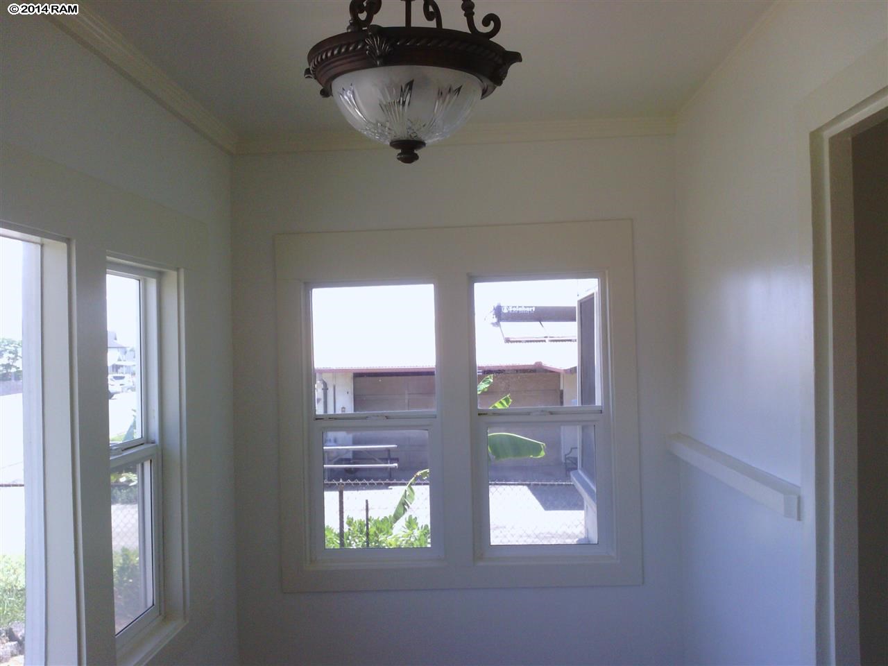 463  Maalo St Kahului, Kahului home - photo 4 of 25
